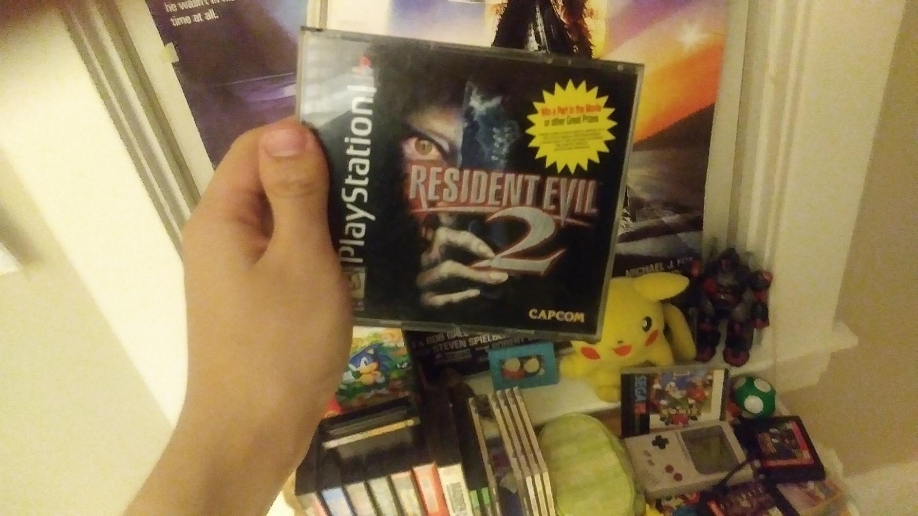 Resident Evil 2 (Greatest Hits) - (PS1) PlayStation 1 [Pre-Owned] - Customer Photo 2