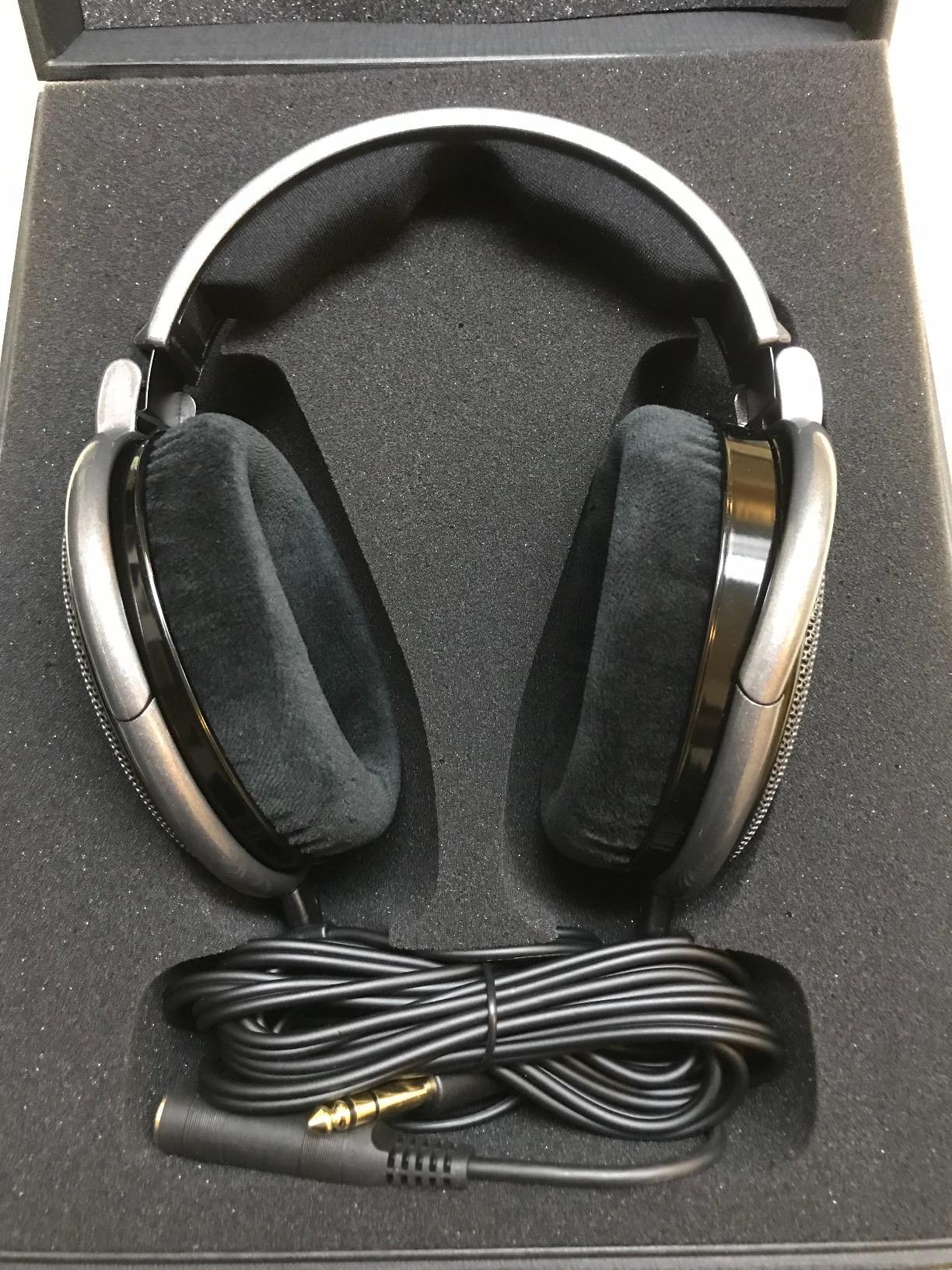 Sennheiser Consumer Audio HD 650 - Audiophile Hi-Res Open Back Dynamic Headphone, Titan - Customer Photo 2