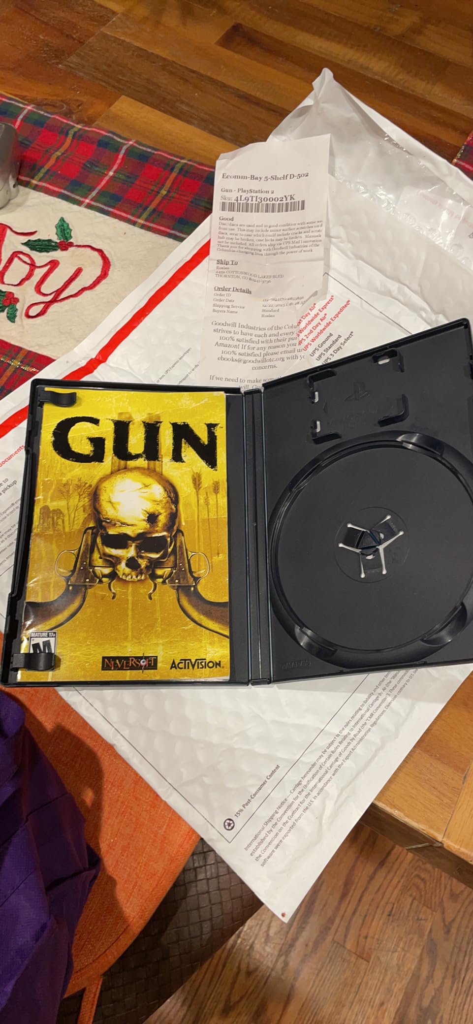 Gun - PlayStation 2 - Customer Photo 1