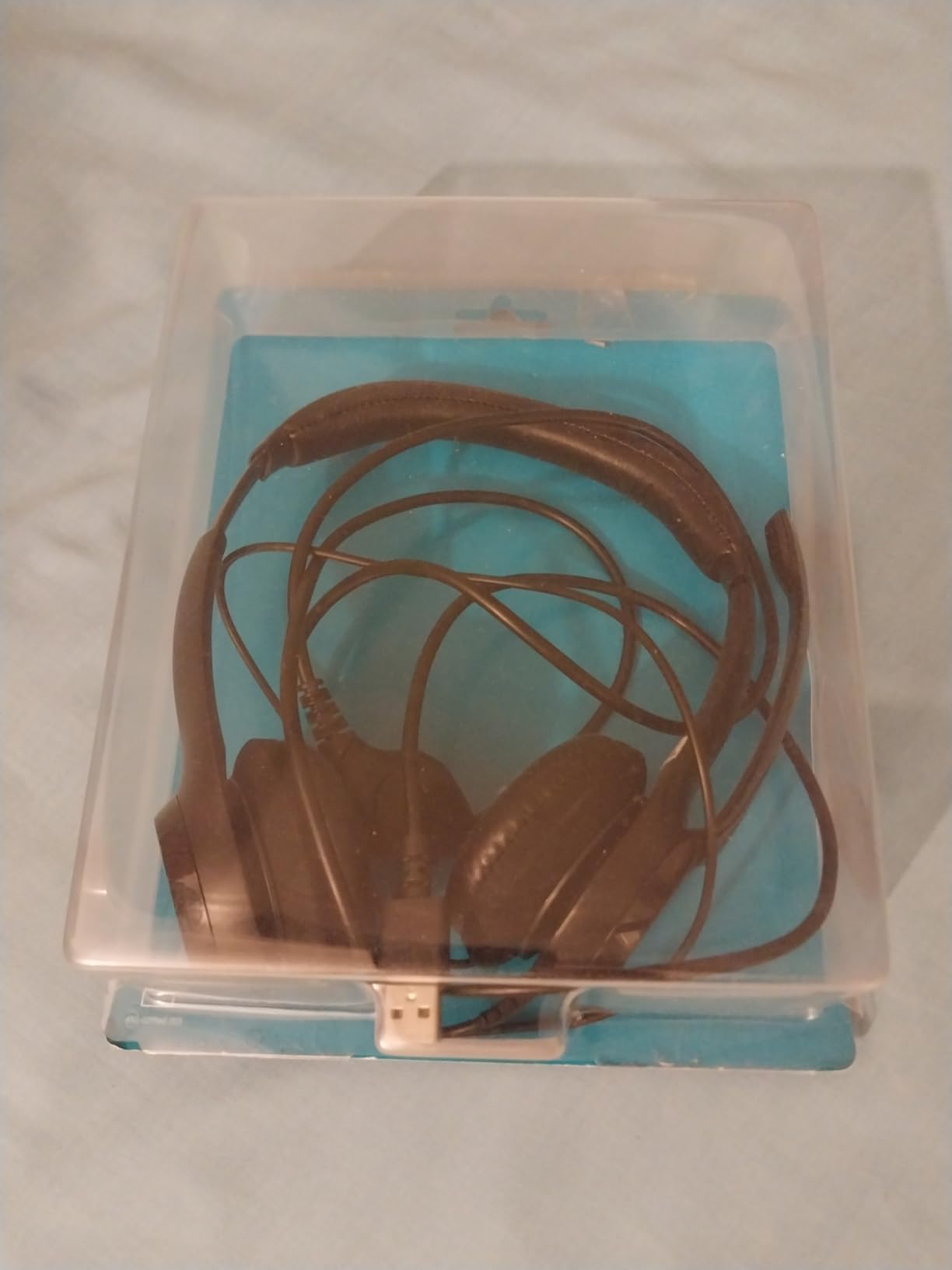 Logitech H390 Wired Headphones with Mic, USB Headset with Microphone for PC, Noise Cancelling Microphone for Video Meetings, Music, Gaming - Black - Customer Photo 2