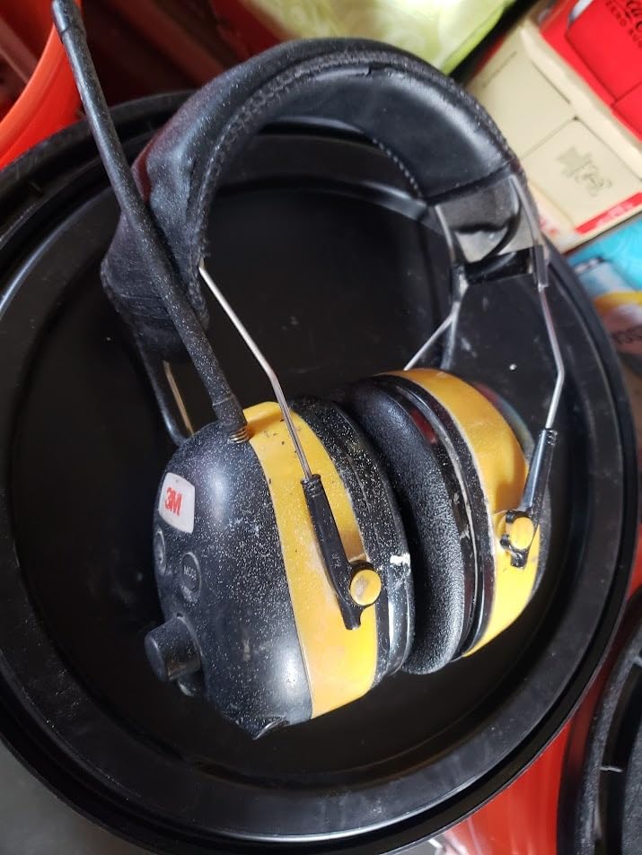 3M WorkTunes AM/FM Hearing Protector, Noise Reduction Rating (NRR) 24 dB, Radio Ear Muffs With Integrated Microphone & High Fidelity Speakers (90541H1-DC-PS) - Customer Photo 1