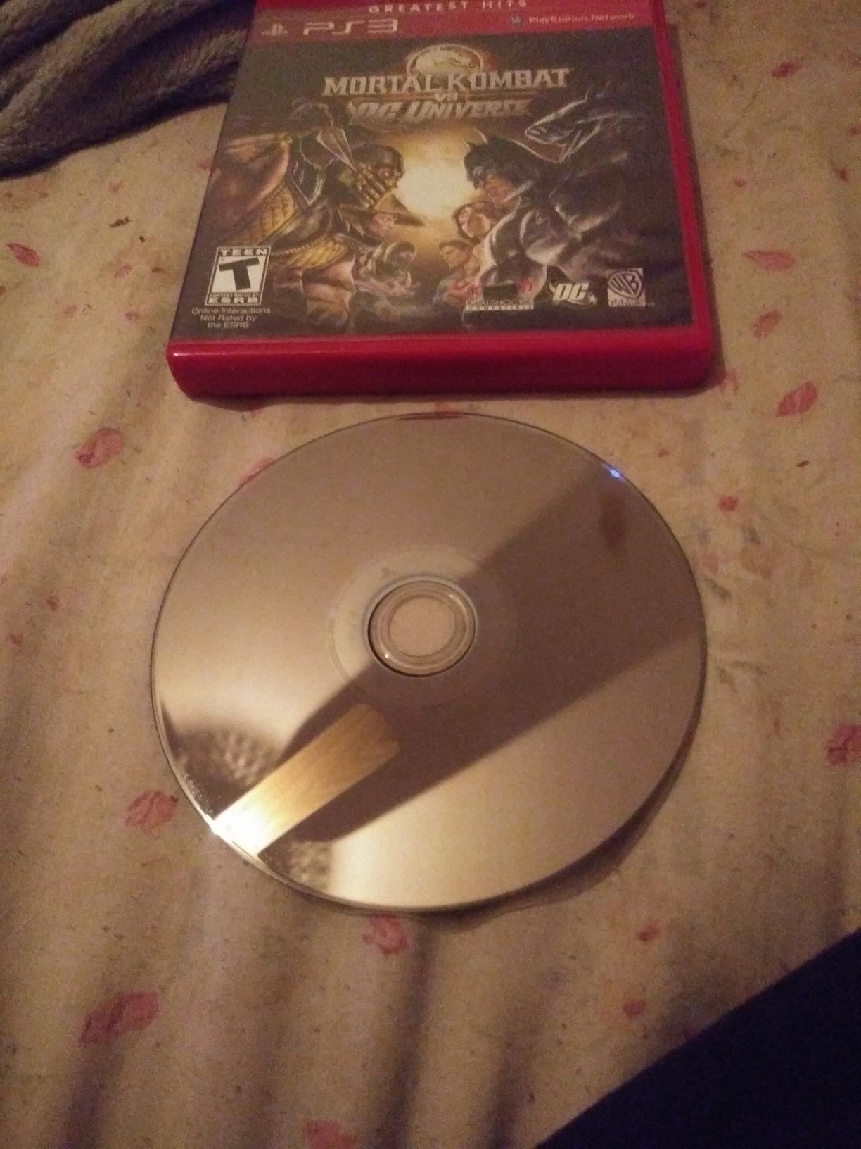 Mortal Kombat vs. DC Universe - Playstation 3 Customer Review Mortal Kombat vs. DC Universe - Playstation 3 - Customer Photo 2