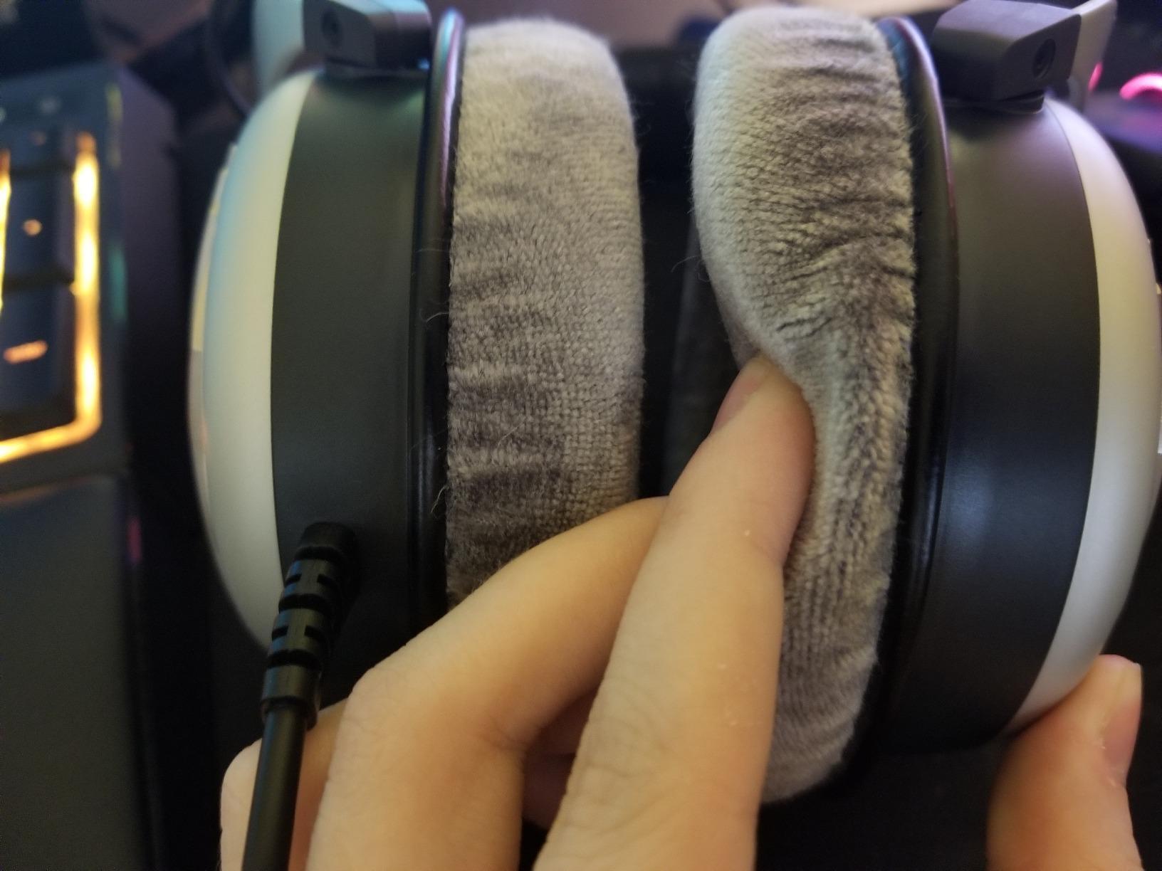 beyerdynamic DT 990 Premium Edition 250 Ohm Over-Ear-Stereo Headphones. Open design, wired, high-end, for the stereo system - Customer Photo 2