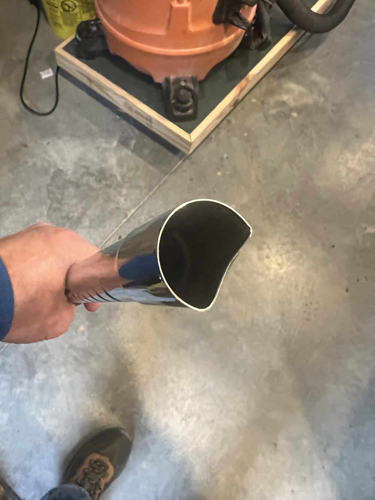 Atrix VACBP1 Ergonomic Backpack Vacuum Cleaner - 8-Quart HEPA Filter, 1400W Portable Small Vacuum for Multi-Use - Includes Attachments: 6' Hose, Blower Nozzles, Wand, Brushes - Customer Photo 3