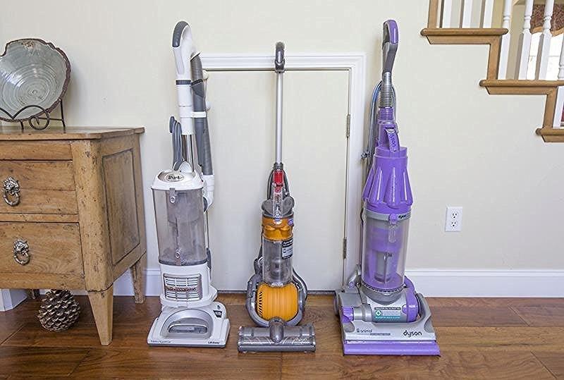 Shark | Upright Vacuum Cleaner | Navigator Lift-Away | Swivel Steering | HEPA Filter | Vacuum for Pet Hair | Crevice Tool & Dusting Brush Included | For Carpets & Hard Floors | White/Silver | NV356E - Customer Photo 1