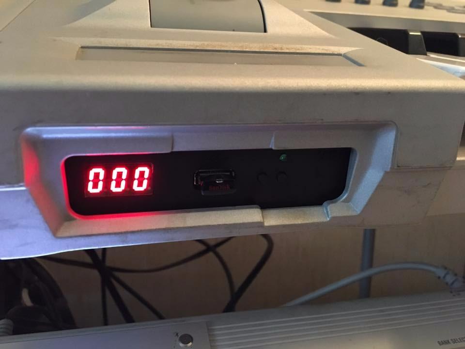 Yosoo USB Floppy Drive Emulator Sfr1m44-u100k Updated Version -Black - Customer Photo 2