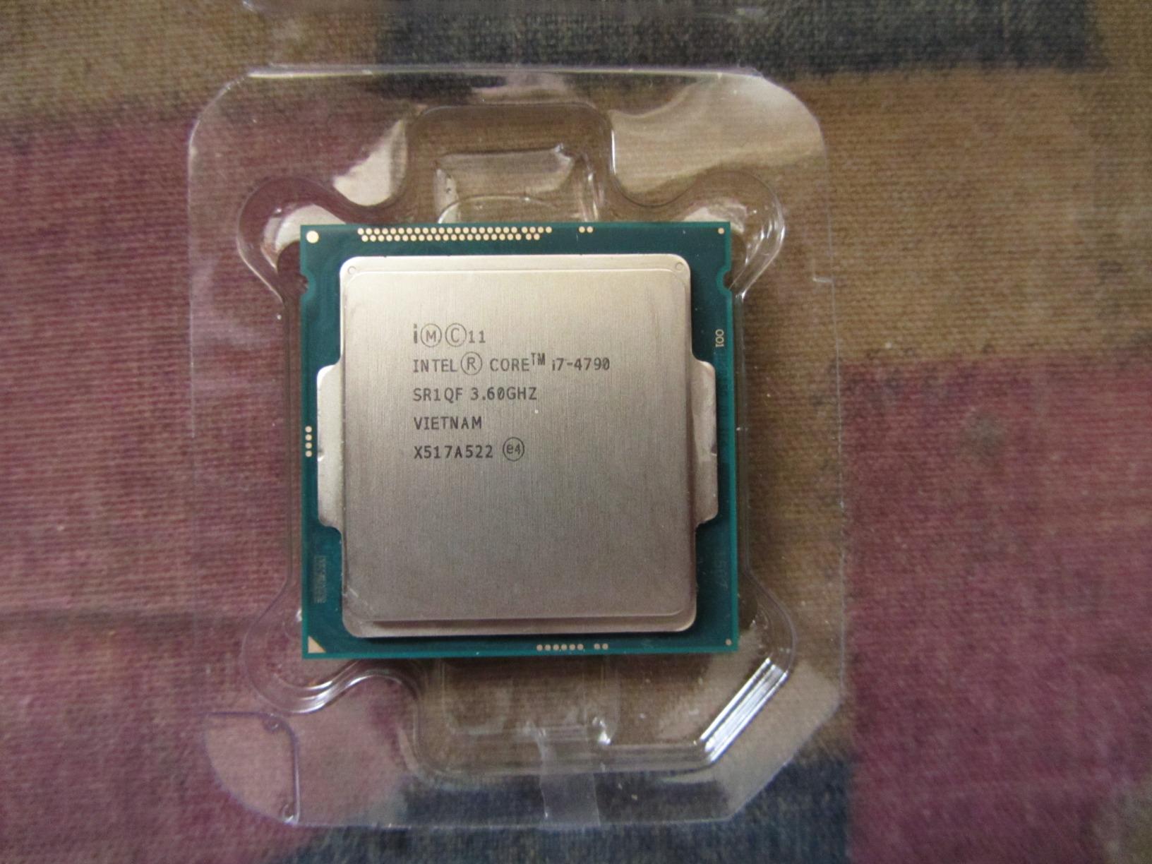 Intel Core i7-4790 Processor - BX80646I74790 - Customer Photo 1