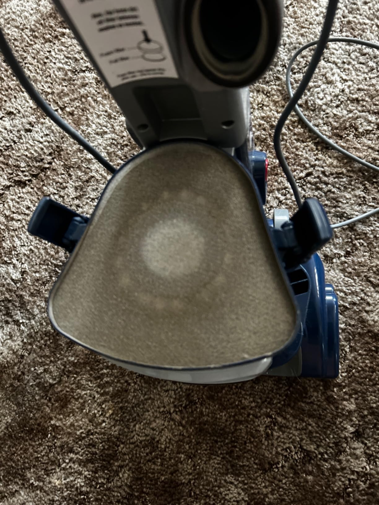 Shark Upright Vacuum, Navigator Lift-Away Deluxe with Large Dust Cup Capacity, HEPA Filter, Swivel Steering, Upholstery Tool & Crevice Tool, Blue, NV360 - Customer Photo 5