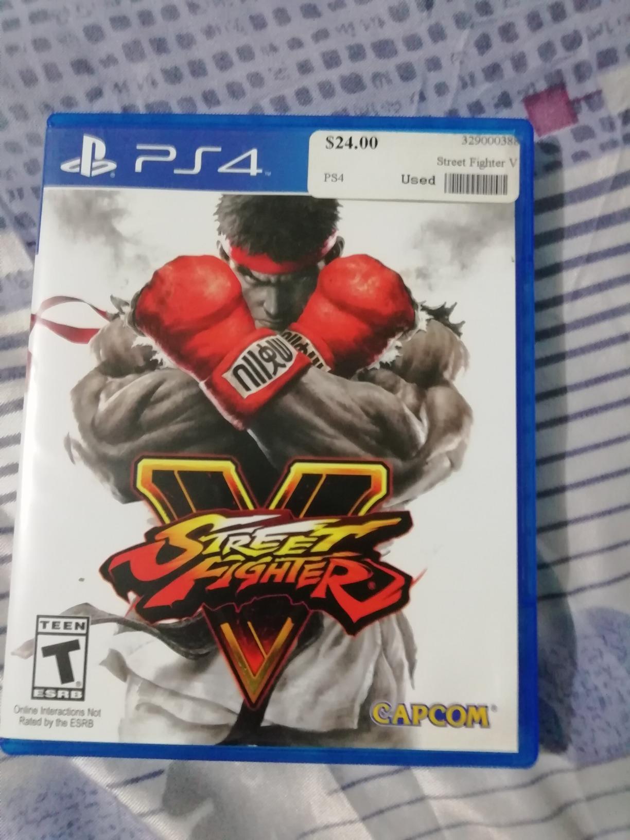 Street Fighter V - PlayStation 4 Standard Edition - Customer Photo 2