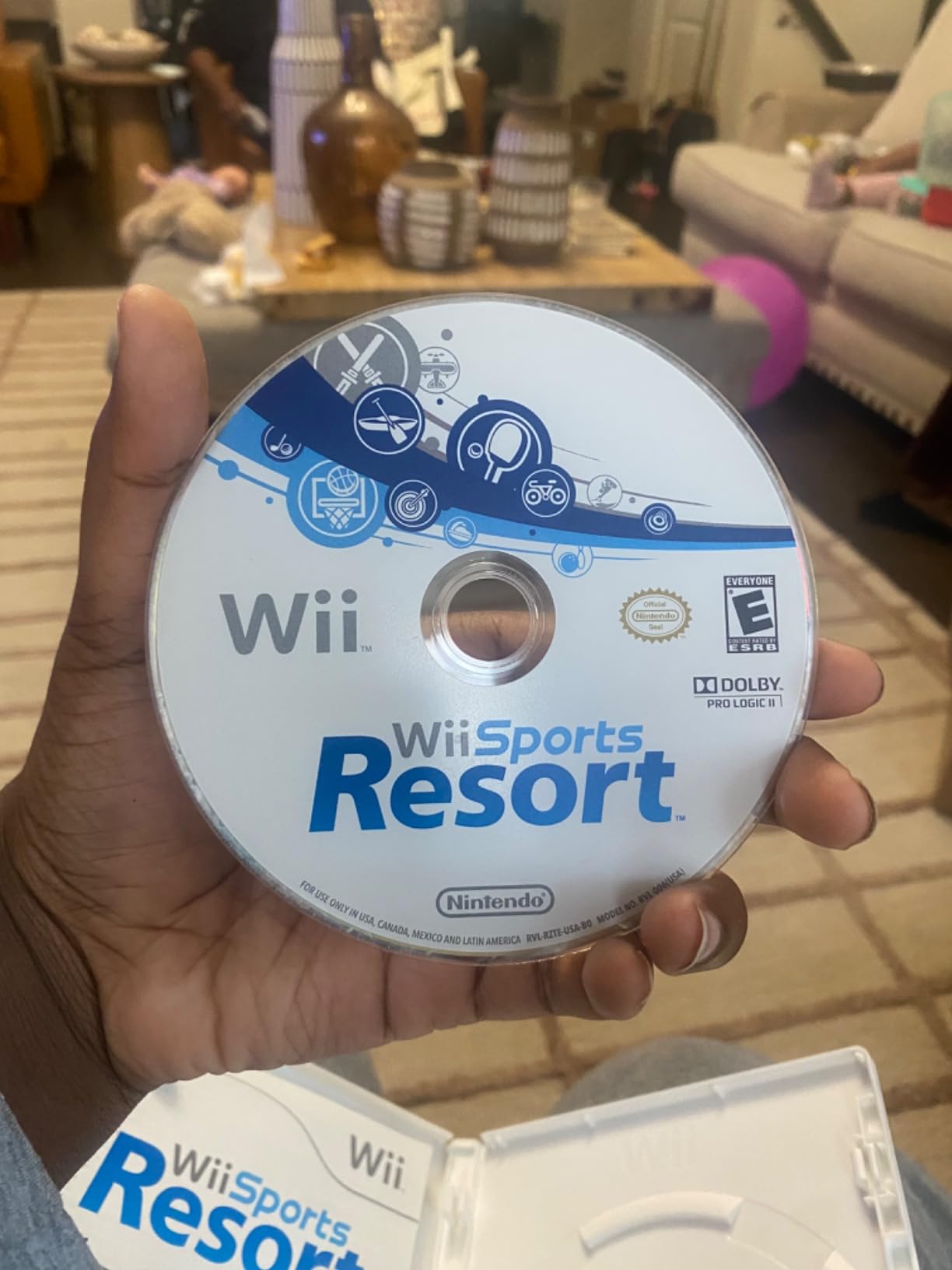 Wii Sports Resort by Nintendo (Renewed) - Customer Photo 1