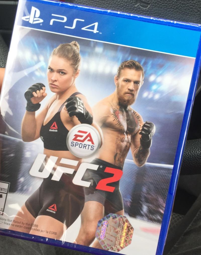 EA Sports UFC 2 - PlayStation 4 - Customer Photo 1