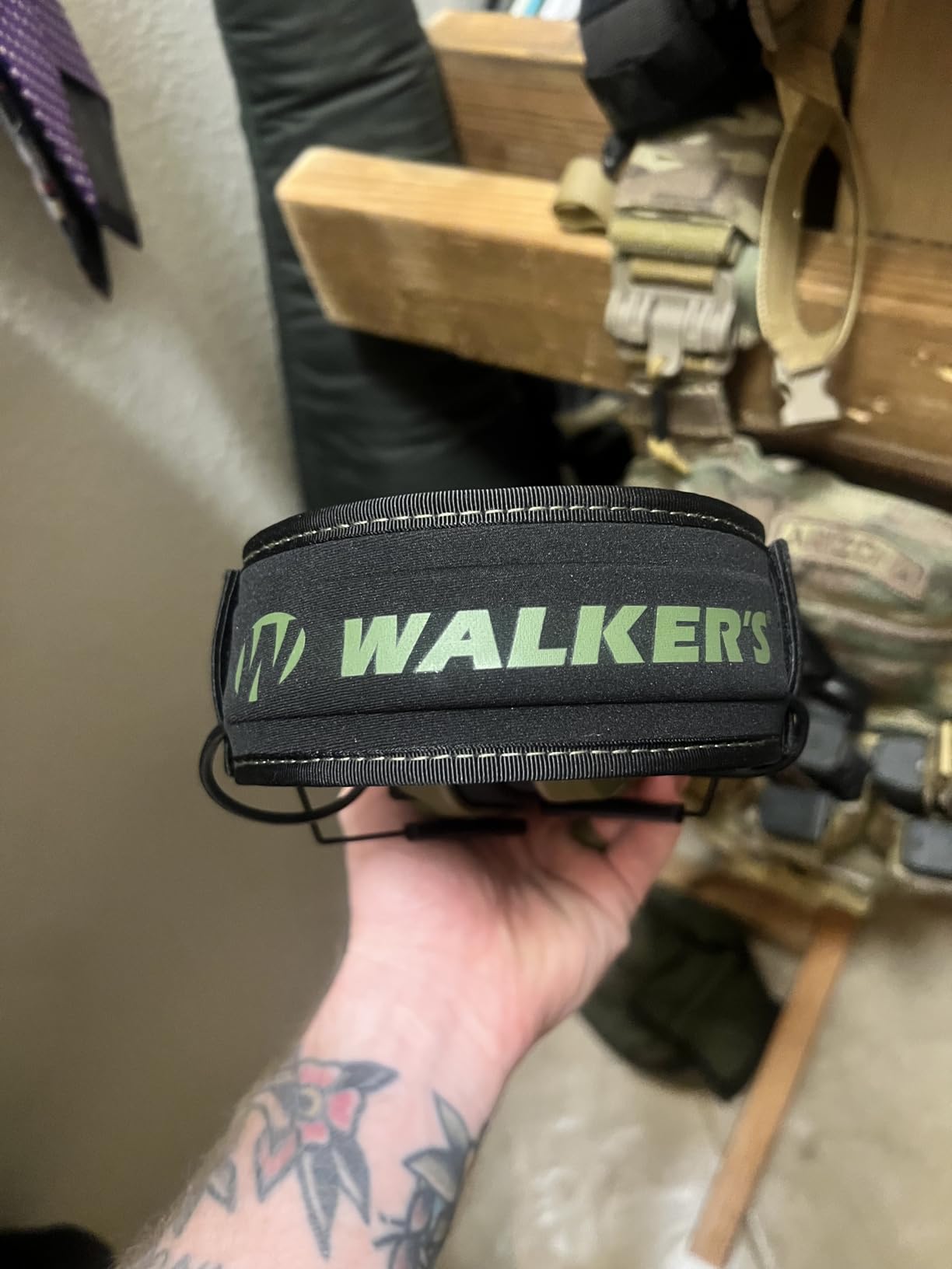 Walker's Razor Slim Ultra Low Profile Compact Design Adjustable Range Shooting Hunting Hearing Protection Electronic Earmuffs Customer Review Walker's Razor Slim Ultra Low Profile Compact Design Adjustable Range Shooting Hunting Hearing Protection Electronic Earmuffs - Customer Photo 1