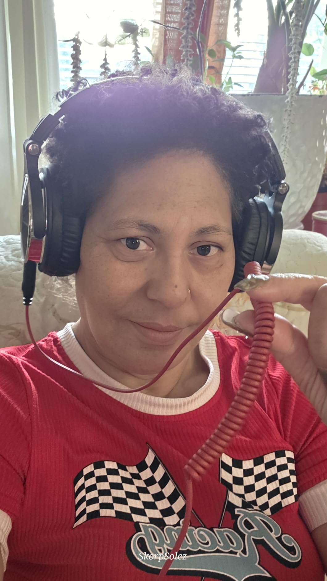 OneOdio Wired Over Ear Headphones Hi-Res Studio Monitor & Mixing DJ Stereo Headsets with 50mm Drivers and 1/4 to 3.5mm Jack Customer Review OneOdio Wired Over Ear Headphones Hi-Res Studio Monitor & Mixing DJ Stereo Headsets with 50mm Drivers and 1/4 to 3.5mm Jack - Customer Photo 2