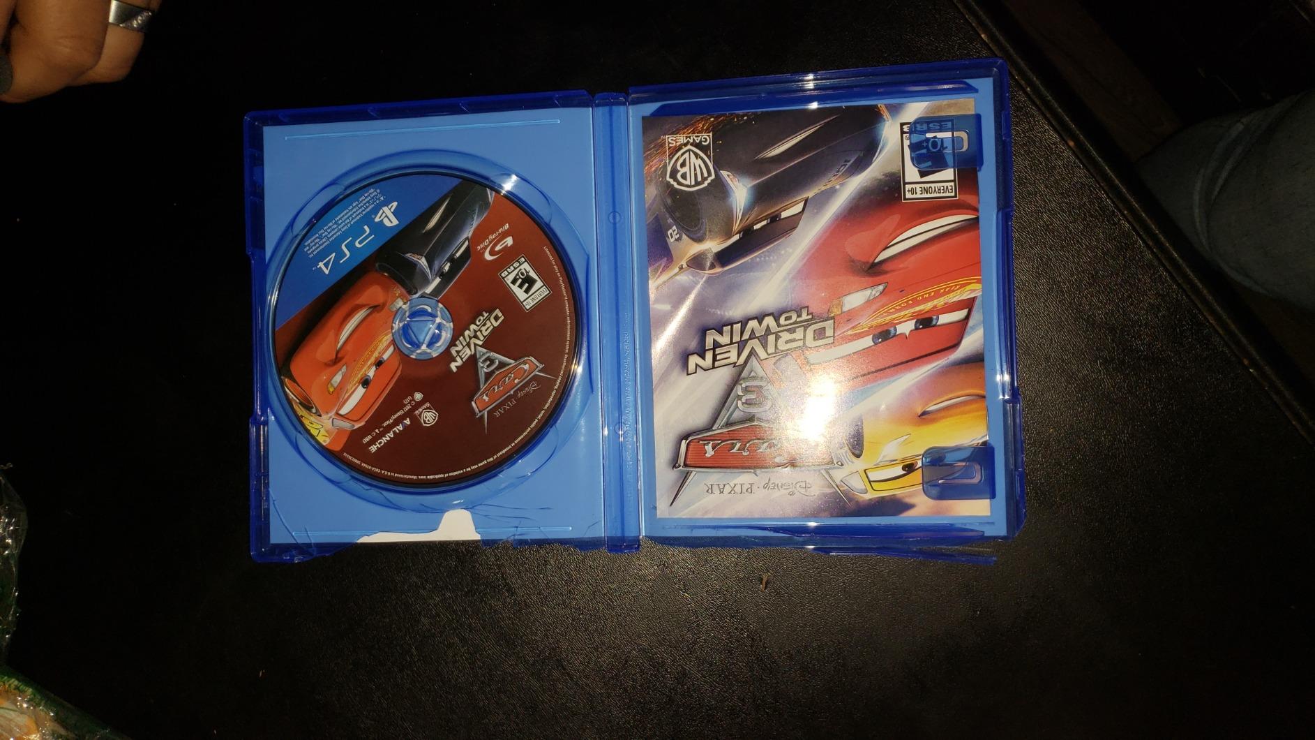 Cars 3: Driven to Win - PlayStation 4 - Customer Photo 2