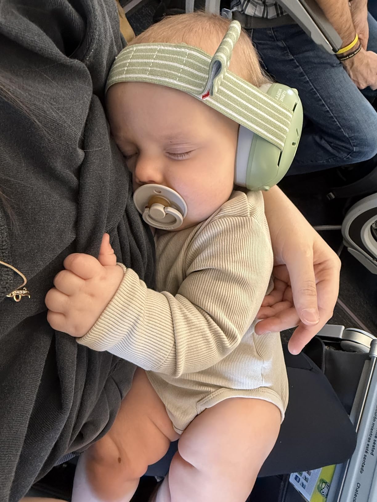 Alpine Muffy Baby Ear Protection for Babies and Toddlers up to 36 Months - CE & ANSI Certified - Noise Reduction Earmuffs - Comfortable Baby Headphones Against Hearing Damage & Improves Sleep - Blue - Customer Photo 1