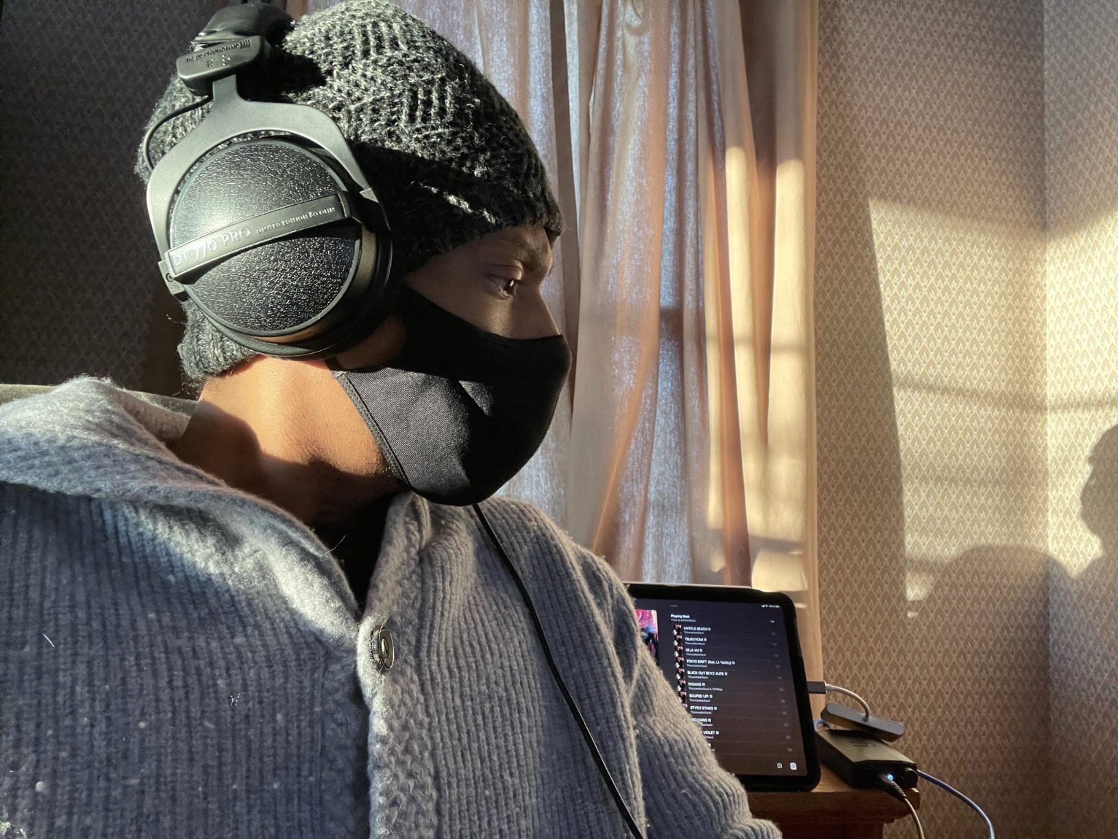 beyerdynamic DT 770 Pro Studio Headphones - Over-Ear, Closed-Back, Professional Design for Recording and Monitoring (80 Ohm, Grey) - Customer Photo 1