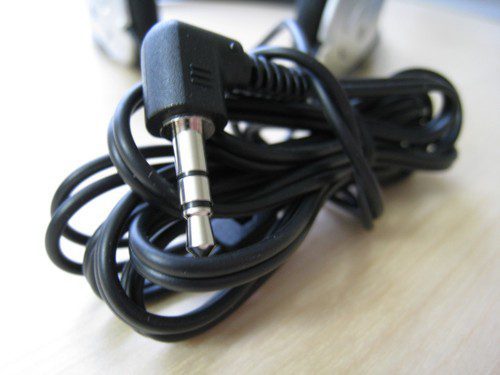 Panasonic Headphones, Lightweight Over the Ear Wired Headphones with Clear Sound and XBS for Extra Bass, Long Cord, 3.5mm Jack for Phones and Laptops – RP-HT161-K (Black) - Customer Photo 1