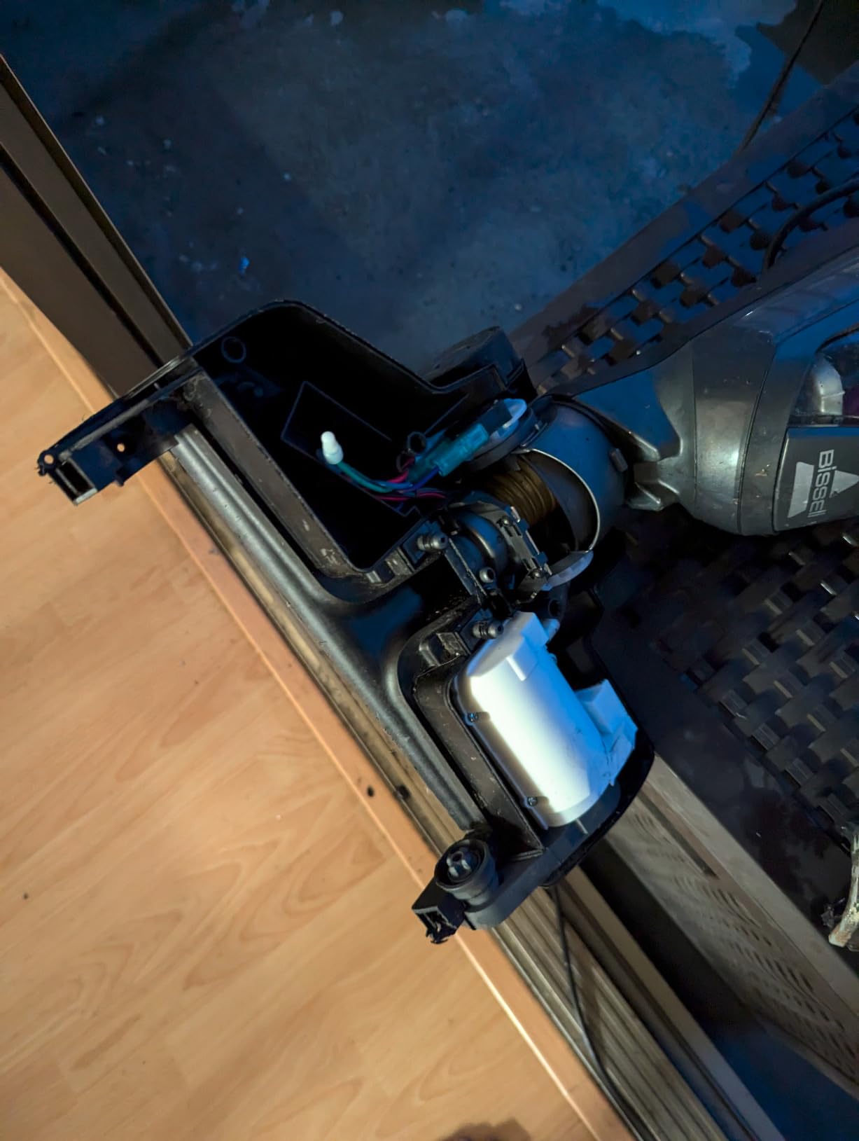 BISSELL Crosswave Pet Pro All in One Wet Dry Vacuum Cleaner and Mop for Hard Floors and Area Rugs, Purple, 2306A - Customer Photo 3