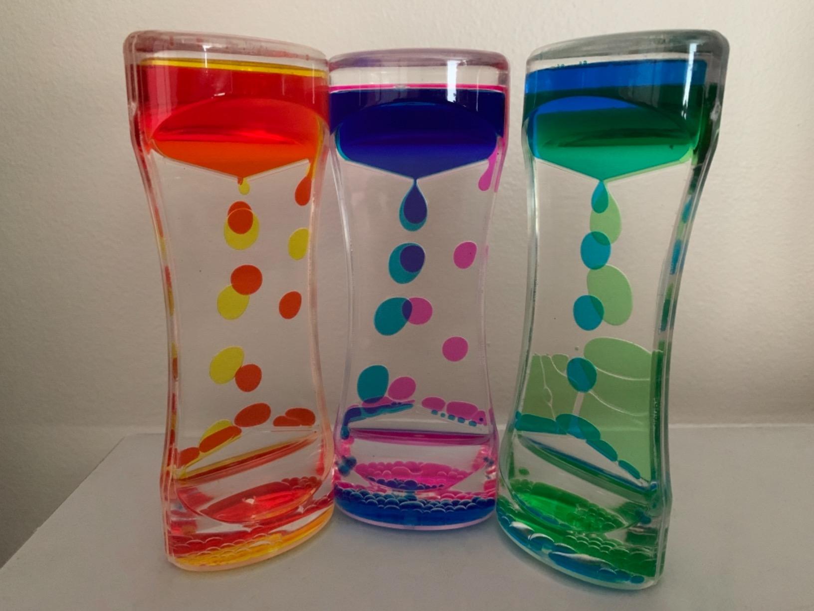 YoYa Toys Liquimo - Liquid Motion Bubbler - 3 Pack - Sensory Fidget Desk Toy for Kids & Adults - Relaxing Hourglass Timer Tubes - Calming Visual Play for School, Home, Office, Stress Relief and Focus - Customer Photo 1