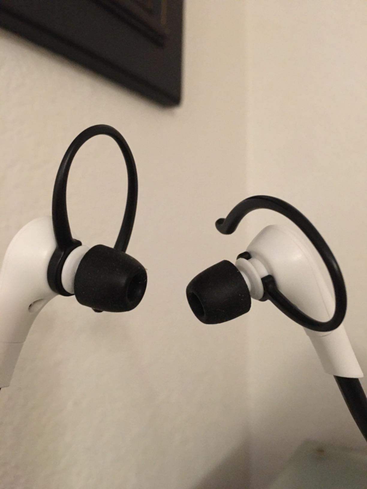 SIMOLIO 2.4G Digital TV Wireless Headphones with Spare Battery for Seniors, Dialog Clarity Wireless Headphones for TV Watching with Tone & Balance Control, Support Optical/RCA/AUX, 164ft, No Delay - Customer Photo 1