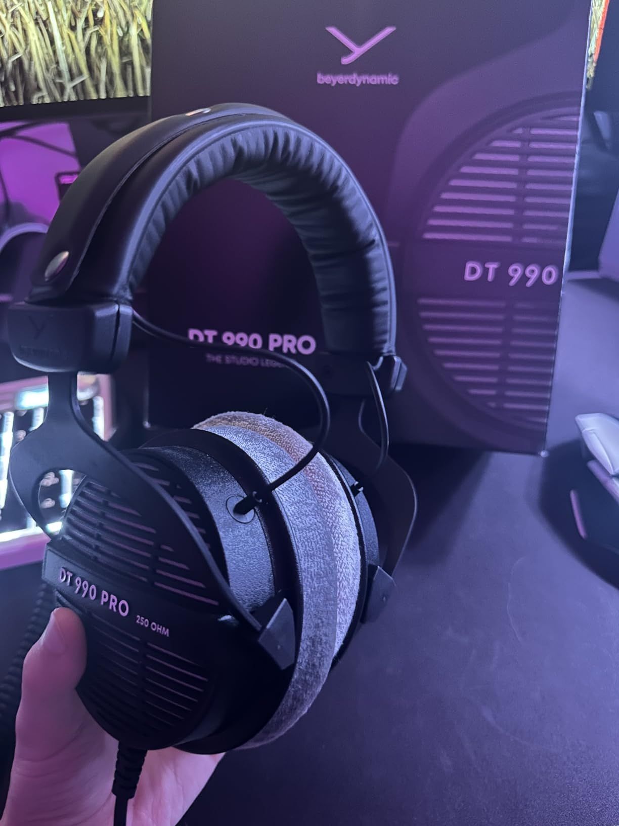 beyerdynamic Dt 990 Pro Over-Ear Studio Monitor Headphones - Open-Back Stereo Construction, Wired (80 Ohm, Black (Limited Edition)) - Customer Photo 2