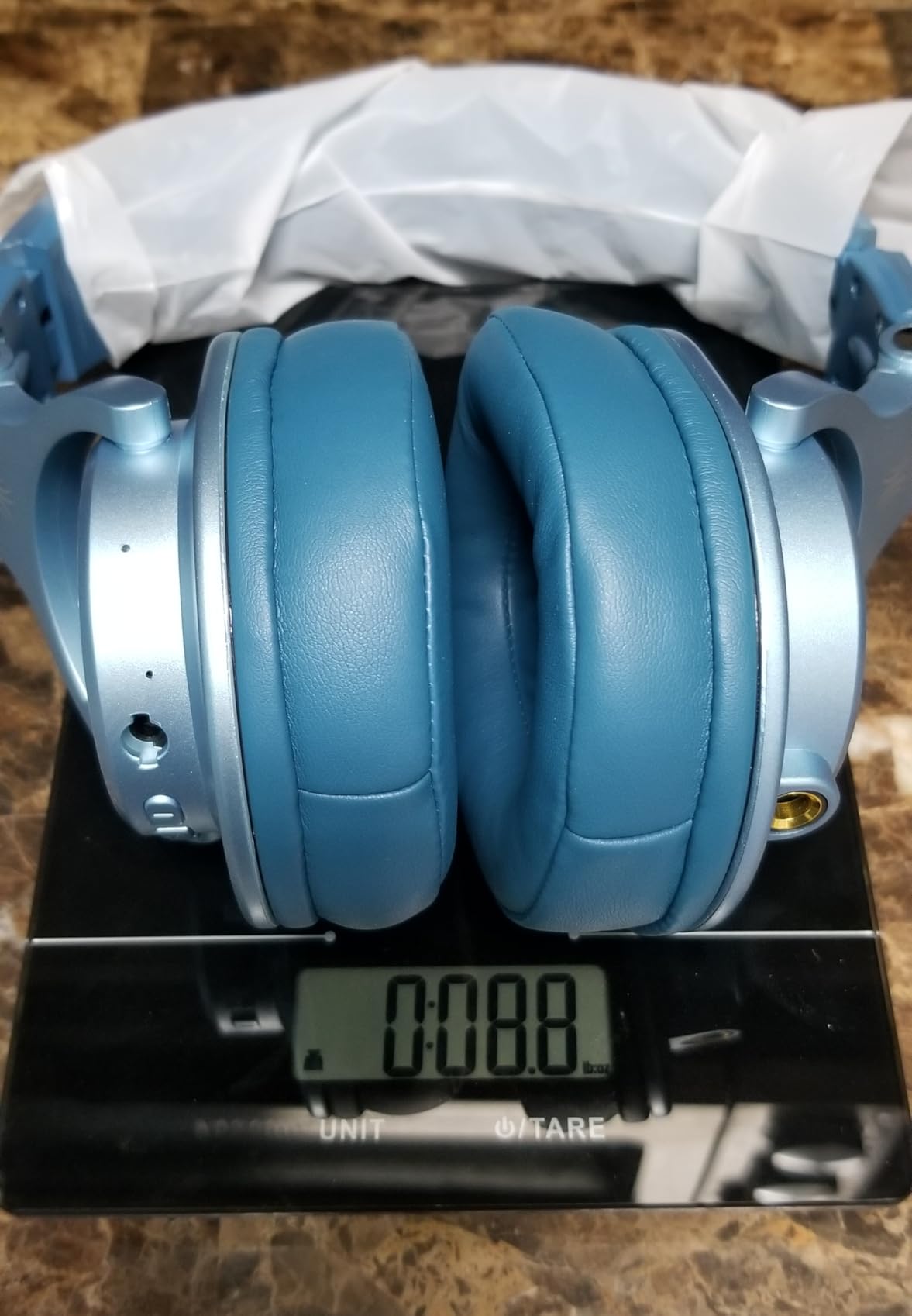 OneOdio A70 Bluetooth Over Ear Headphones, Wireless Headphones with 72H Playtime, Hi-Res, Built-in Mic, 3.5mm/6.35mm Wired Audio Jack for Studio Monitor & Mixing DJ Guitar AMP, Computer Laptop PC - Customer Photo 3