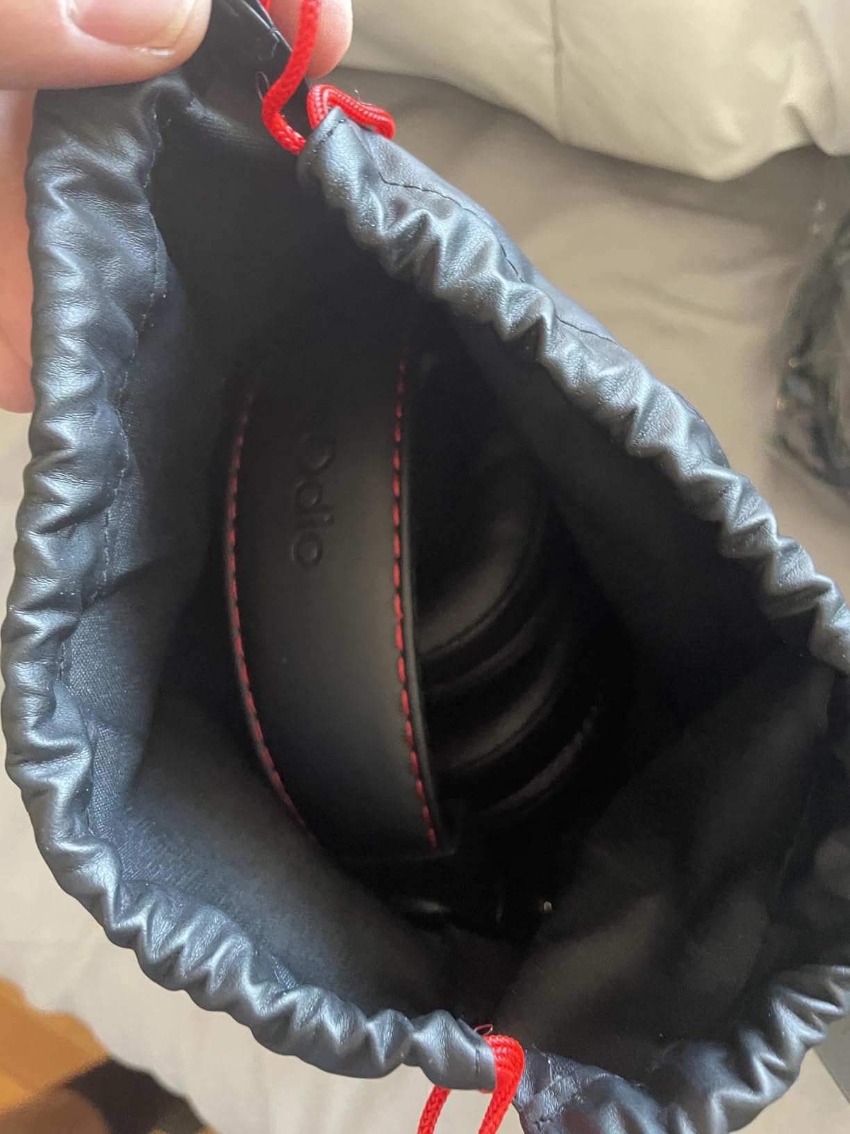 OneOdio A70 Bluetooth Over Ear Headphones, Wireless Headphones with 72H Playtime, Hi-Res, Built-in Mic, 3.5mm/6.35mm Wired Audio Jack for Studio Monitor & Mixing DJ Guitar AMP, Computer Laptop PC Customer Review OneOdio A70 Bluetooth Over Ear Headphones, Wireless Headphones with 72H Playtime, Hi-Res, Built-in Mic, 3.5mm/6.35mm Wired Audio Jack for Studio Monitor & Mixing DJ Guitar AMP, Computer Laptop PC - Customer Photo 4