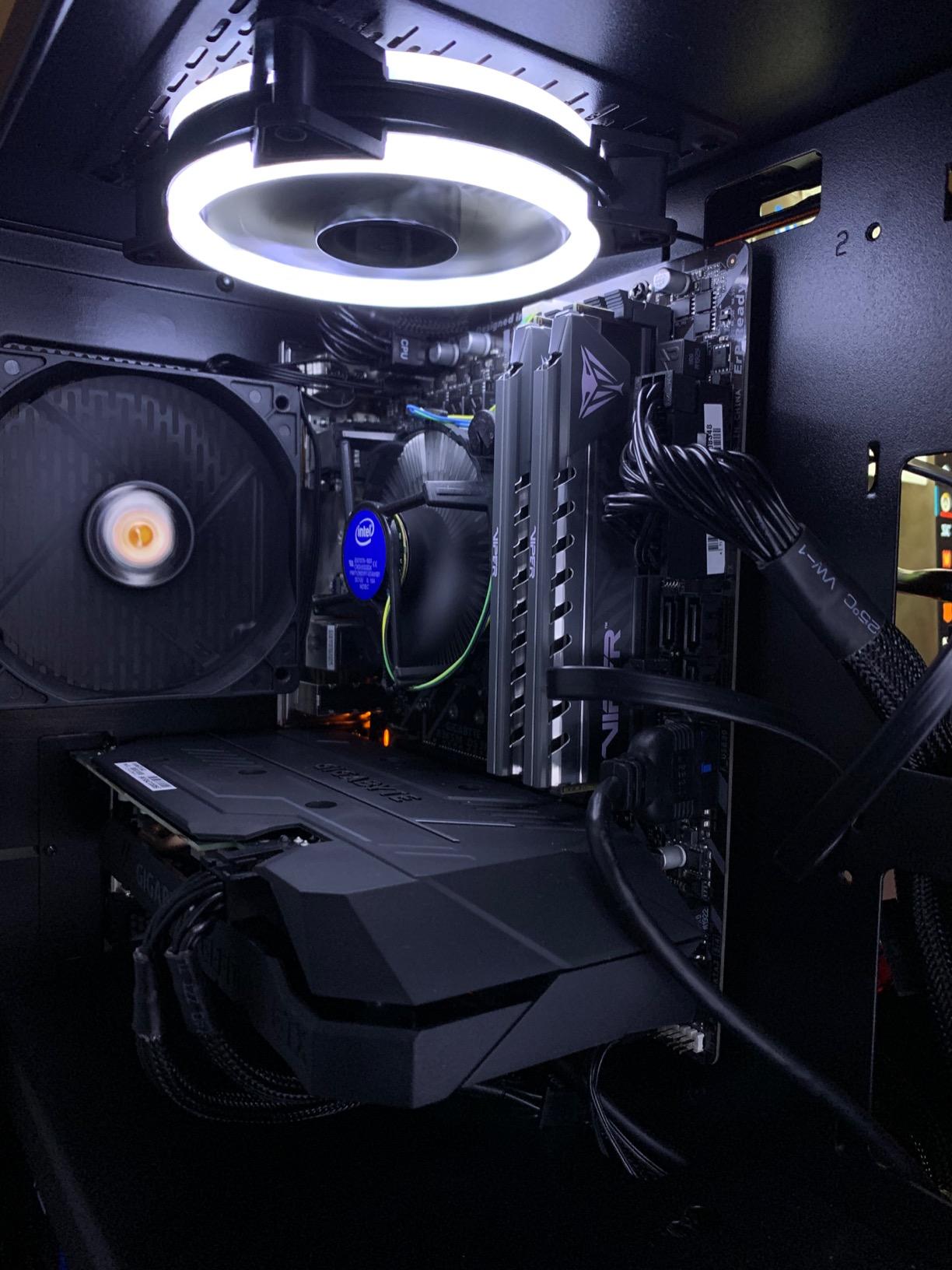 Intel Core i5-9400F Desktop Processor 6 Cores up to 4.1 GHz Turbo without Processor Graphics LGA1151 300 Series 65W - Customer Photo 1