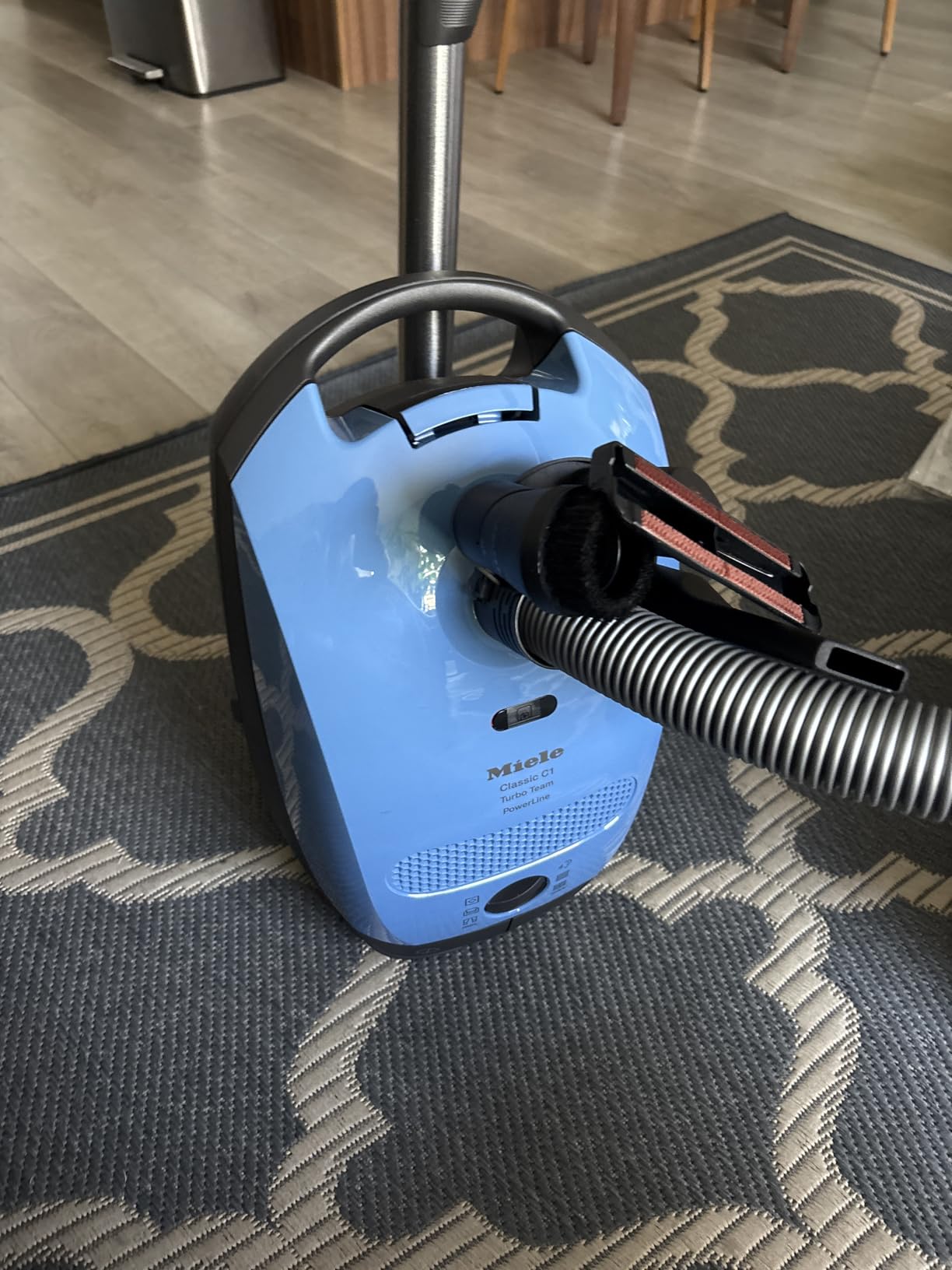 Miele Classic C1 Turbo Team Bagged Canister Vacuum, Tech Blue - Portable, Household Customer Review Miele Classic C1 Turbo Team Bagged Canister Vacuum, Tech Blue - Portable, Household - Customer Photo 2