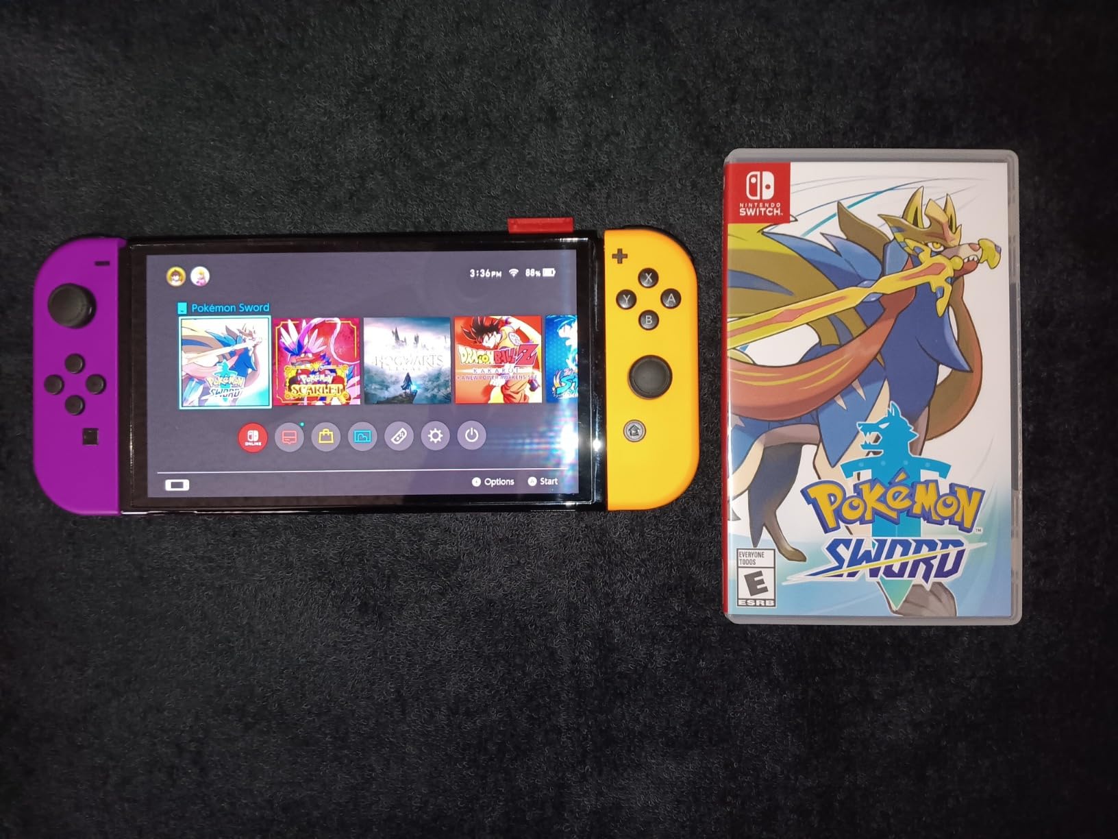 Pokémon Sword - Nintendo Switch - Customer Photo 1