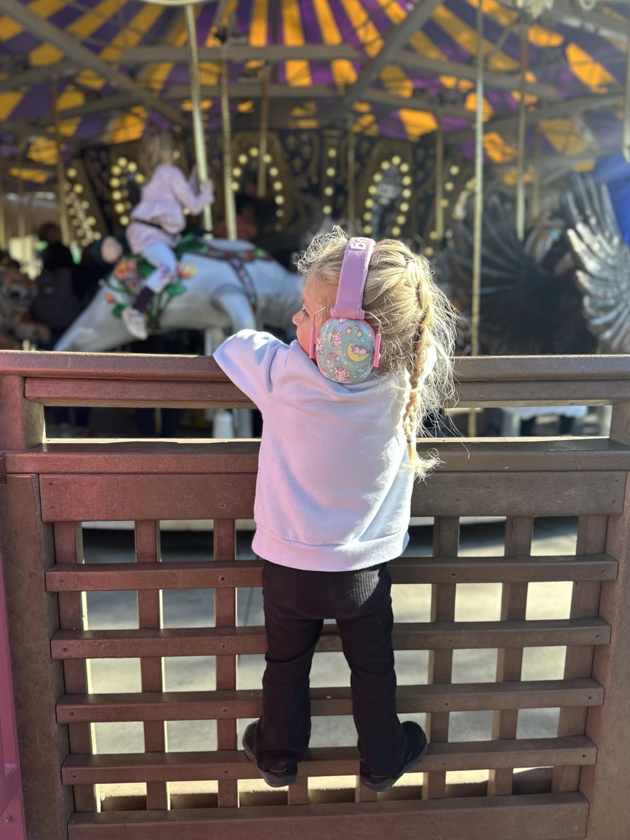 Snug Kids Earmuffs – Noise Reduction for Toddlers & Children – Adjustable, Lightweight, Foldable, Soft & Comfortable - Customer Photo 2