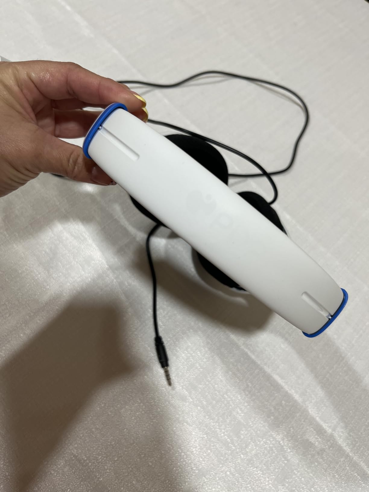 PDP AIRLITE Wired Stereo Gaming Headset, Officially Licensed by Sony PlayStation 5, PS5/PS4/PS3/PC, Lightweight Durable Headphones, 3.5mm audio jack, Noise-canceling Flip-to-Mute Mic, Frost White Customer Review PDP AIRLITE Wired Stereo Gaming Headset, Officially Licensed by Sony PlayStation 5, PS5/PS4/PS3/PC, Lightweight Durable Headphones, 3.5mm audio jack, Noise-canceling Flip-to-Mute Mic, Frost White - Customer Photo 1