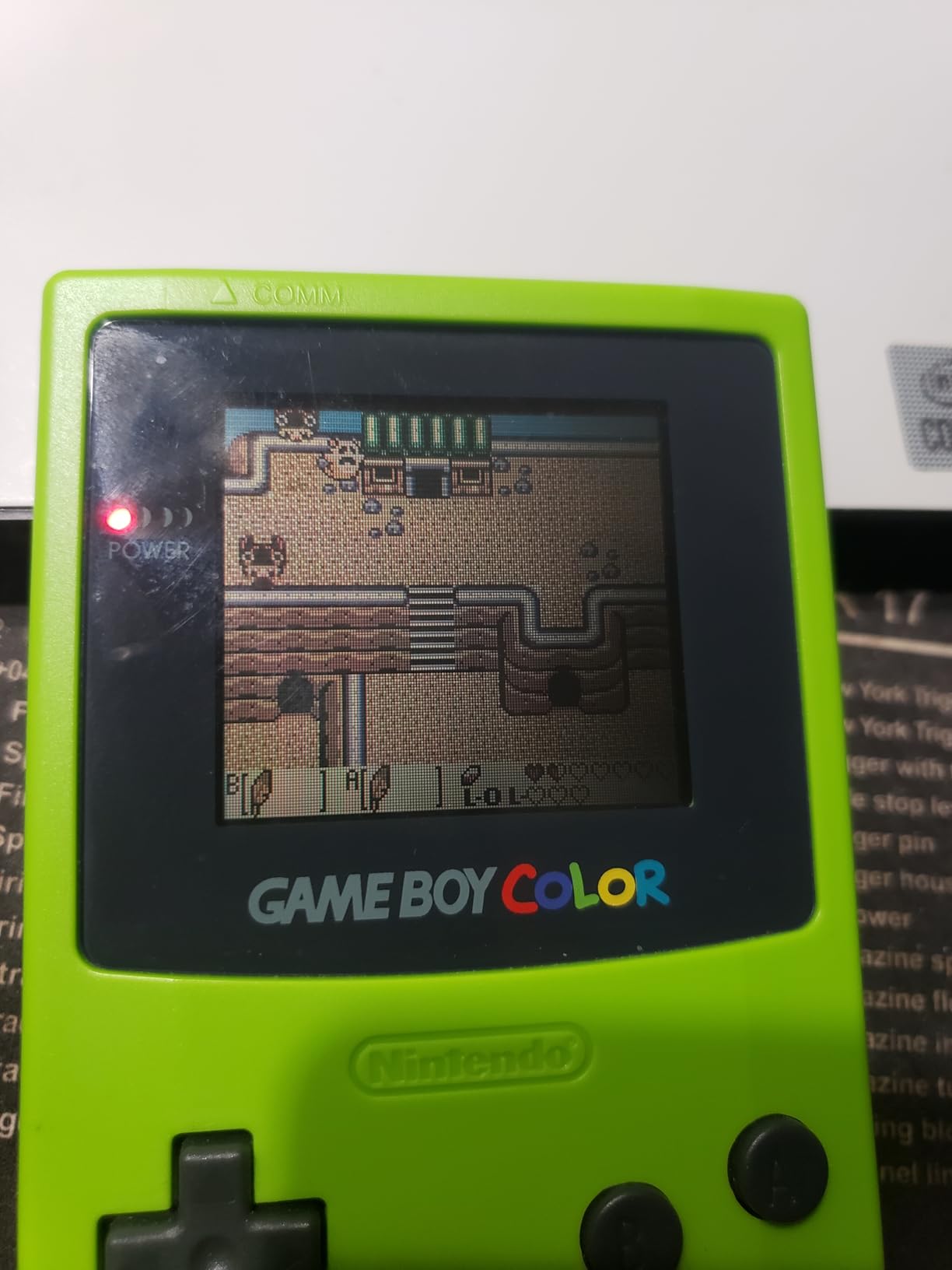 The Legend of Zelda: Link's Awakening DX (Renewed) - Customer Photo 2