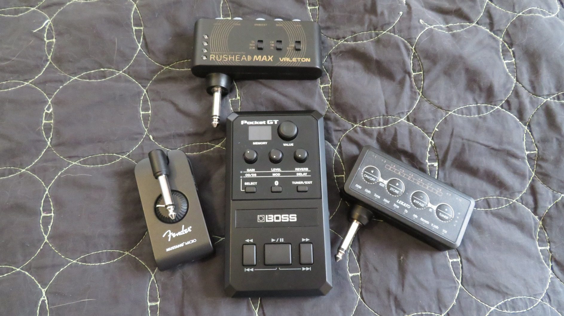 Valeton Rushead Max USB Chargable Portable Pocket Guitar Bass Headphone Amp Carry-On Bedroom Plug-In Multi-Effects - Customer Photo 4