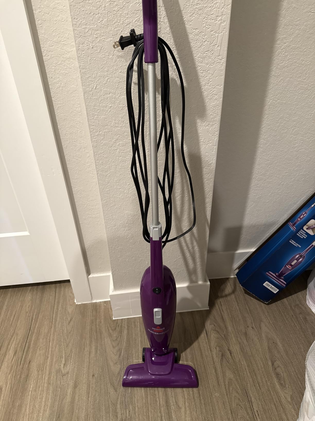 BISSELL Featherweight Stick Lightweight Bagless Vacuum with Crevice Tool, 2033M, Black - Customer Photo 4