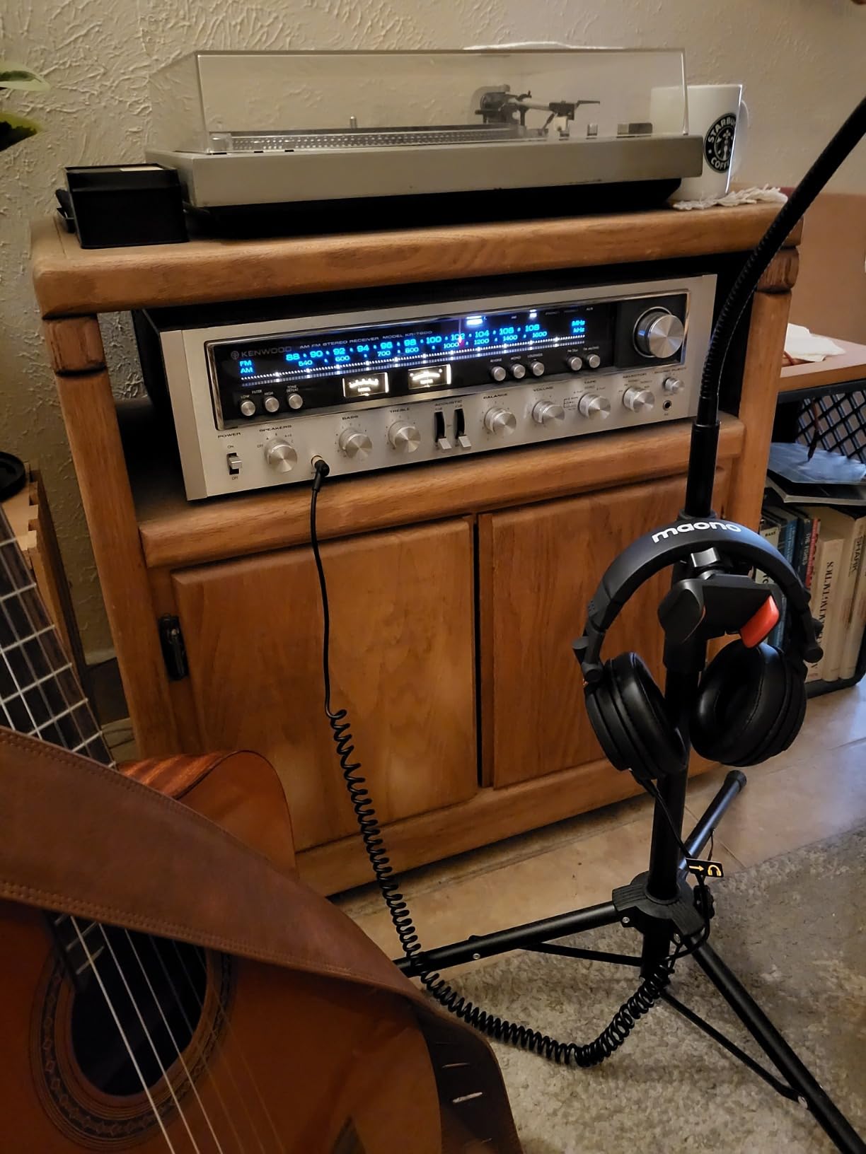 MAONO MH601 Professional Studio Monitor Headphones, Wired Closed Back Over Ear DJ Headset with 50mm Drivers and 1/4 inch to 3.5mm Jack for Guitar Amp Recording Mixing Piano Music Production Podcast Customer Review MAONO MH601 Professional Studio Monitor Headphones, Wired Closed Back Over Ear DJ Headset with 50mm Drivers and 1/4 inch to 3.5mm Jack for Guitar Amp Recording Mixing Piano Music Production Podcast - Customer Photo 4