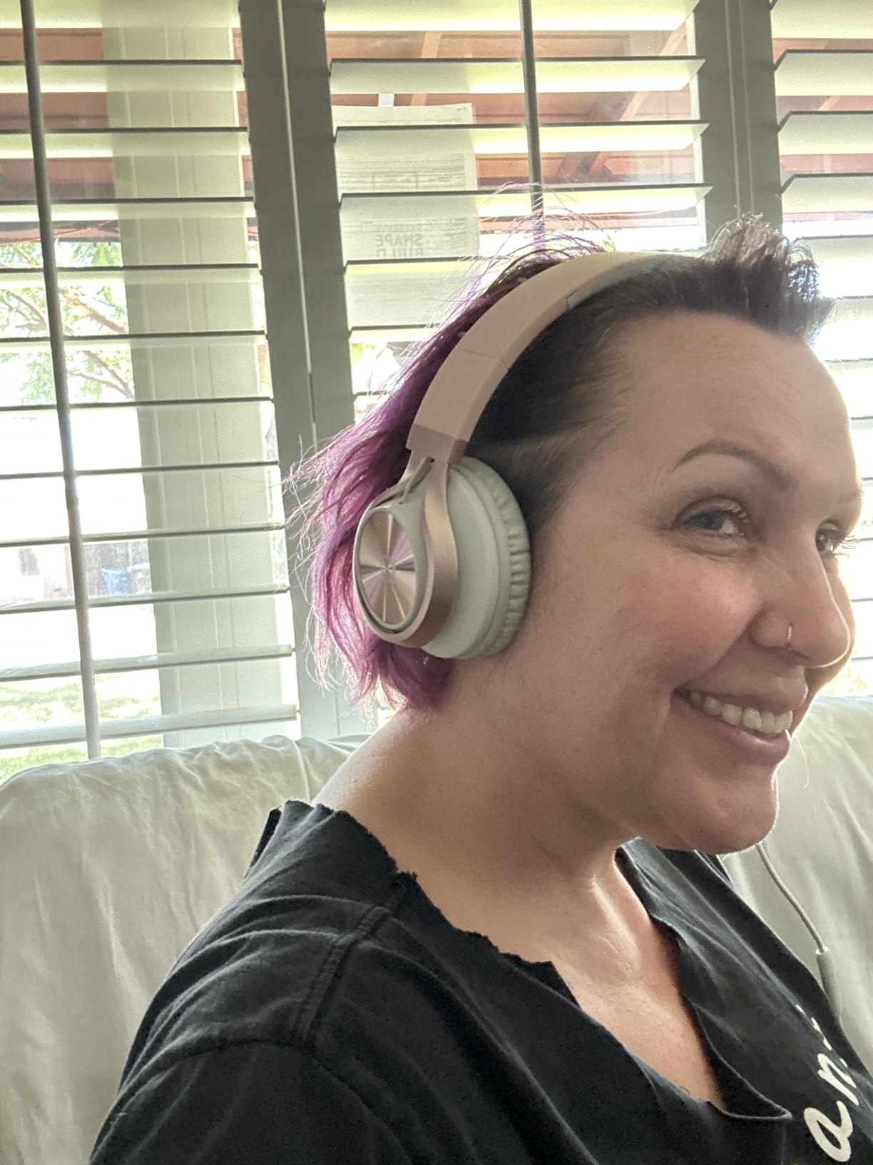 ARTIX CL750 Wired Headphones with Mic & Volume Control — Noise Isolating On-Ear Headphones for Computer and Laptop Wired, Plug in Corded Headphone Over Ear with Wire (Foldable, Aux Jack 3.5mm) - Customer Photo 1