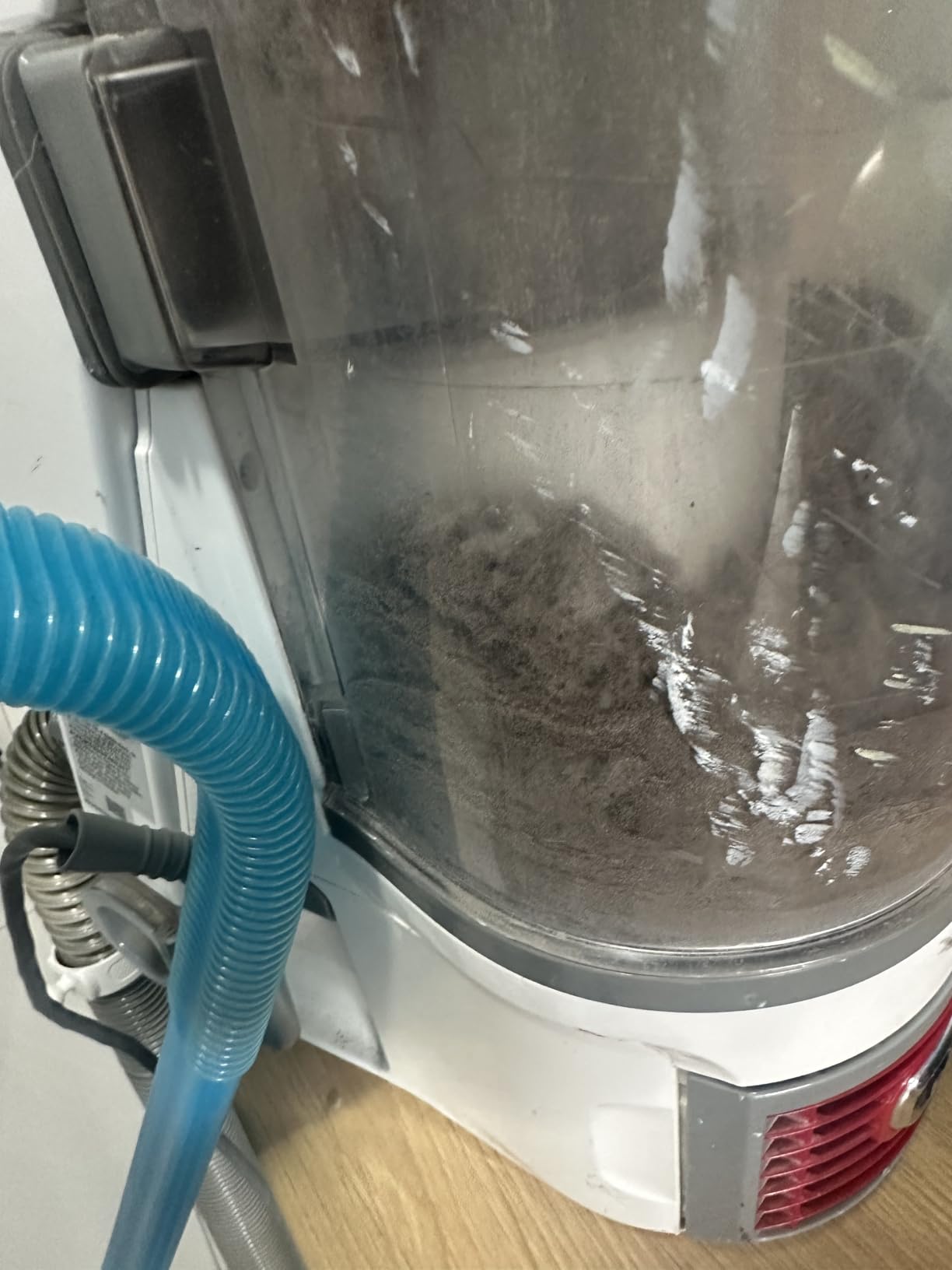 Holikme 2 Pieces Dryer Vent Cleaner Kit, Dryer Lint Vacuum Attachment and Flexible Dryer Lint Brush, Dryer Vent Vacuum Hose Attachment,Blue Customer Review Holikme 2 Pieces Dryer Vent Cleaner Kit, Dryer Lint Vacuum Attachment and Flexible Dryer Lint Brush, Dryer Vent Vacuum Hose Attachment,Blue - Customer Photo 4