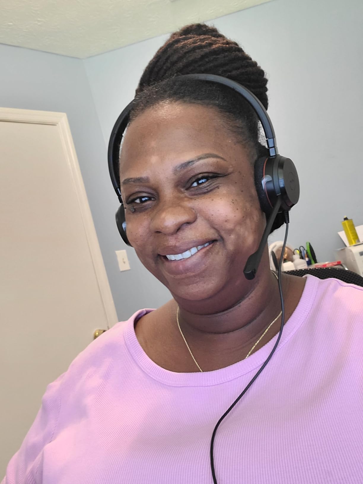 Jabra Evolve2 65 MS Wireless Headphones with Link380a, Stereo, Black – Wireless Bluetooth Headset for Calls and Music, 37 Hours of Battery Life, Passive Noise Cancelling Headphones - Customer Photo 2