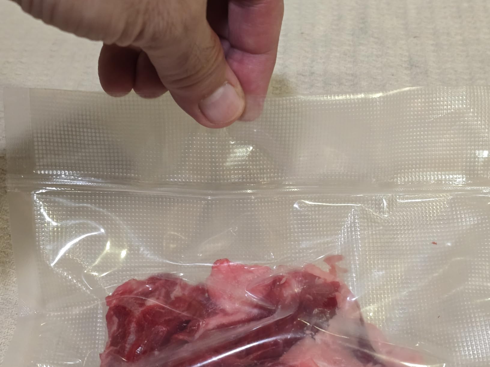 Precision Vacuum Sealer Machine, Powerful Pro Vacuum Food Sealer, 8-in-1 Easy Presets, 4 Food Modes, Dry&Moist&Soft&Delicate with Starter Kit, Compact Design(Silver) customer photo 2