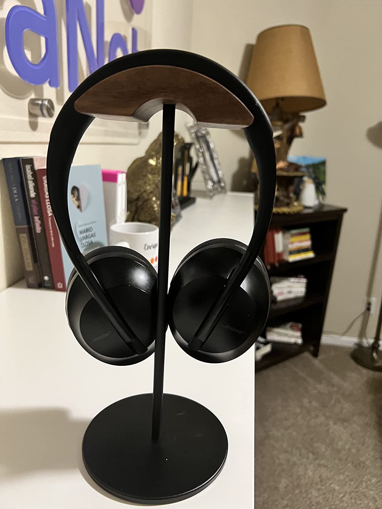 Headphone Stand, Walnut Wood & Aluminum Headset Stand, Nature Walnut Gaming Headset Holder with Solid Heavy Base for All Headphone Sizes (Black) - Customer Photo 4