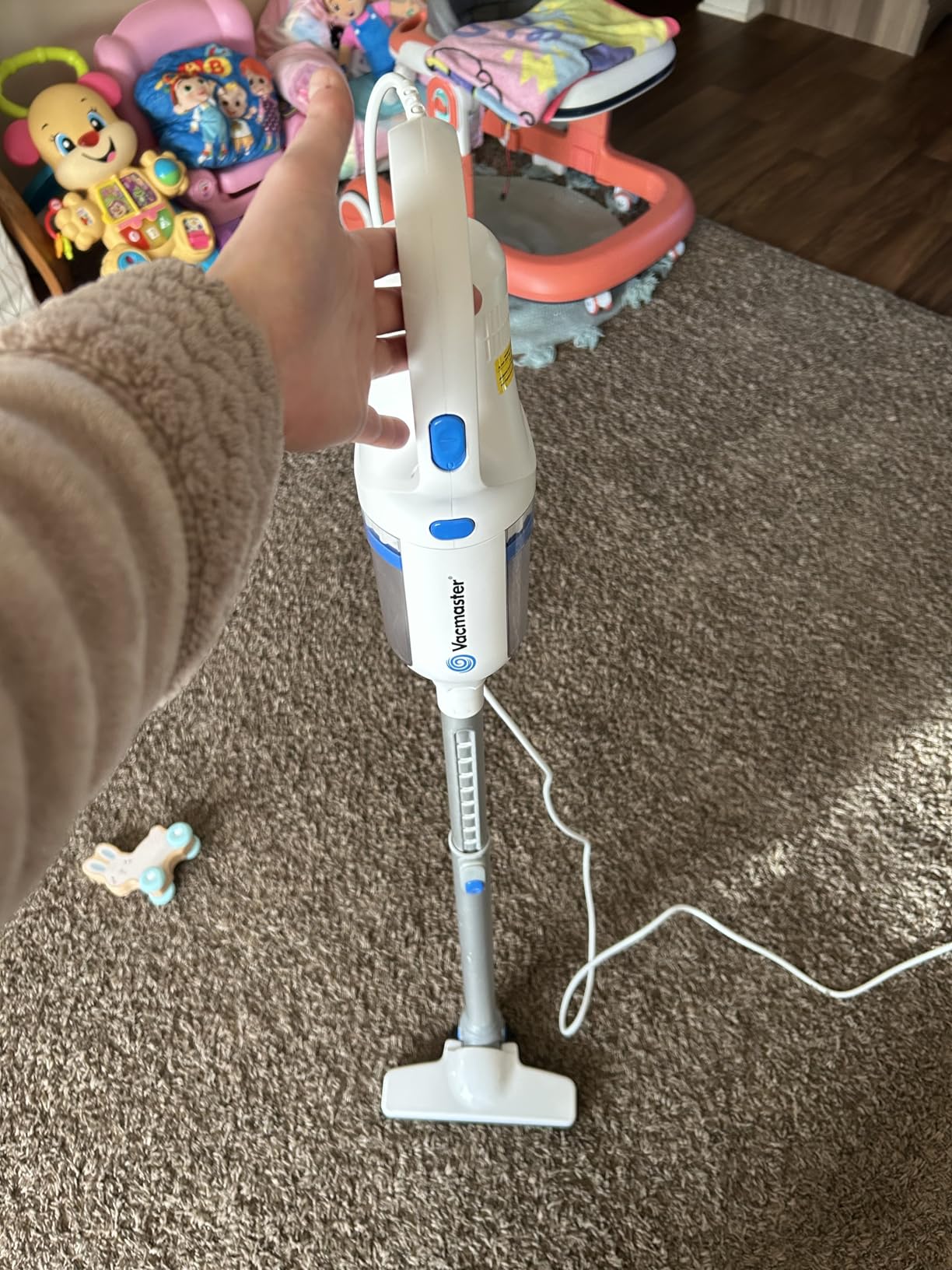 Vacmaster Corded Stick Vacuum Cleaner 2 in 1 Ultra-Lightweight 14Kpa Power Suction Handheld Vacuum Cleaner with Washable HEPA Filter for Home, Car, Pet Hair, Carpet, Hard Floor - Customer Photo 2