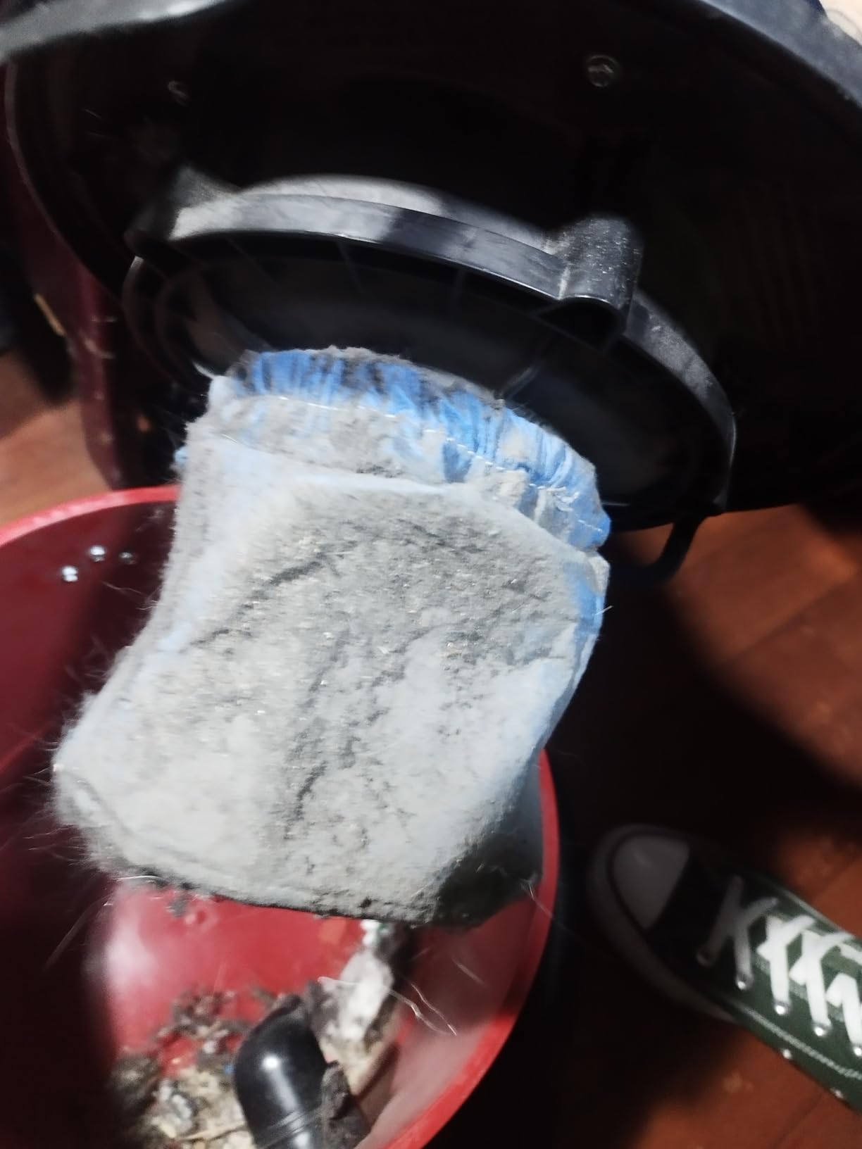 Vacmaster 2.5-Gallon* 2 Peak HP Wall Mountable Wet/Dry Vacuum – VOM205P 1101 Customer Review Vacmaster 2.5-Gallon* 2 Peak HP Wall Mountable Wet/Dry Vacuum – VOM205P 1101 - Customer Photo 1