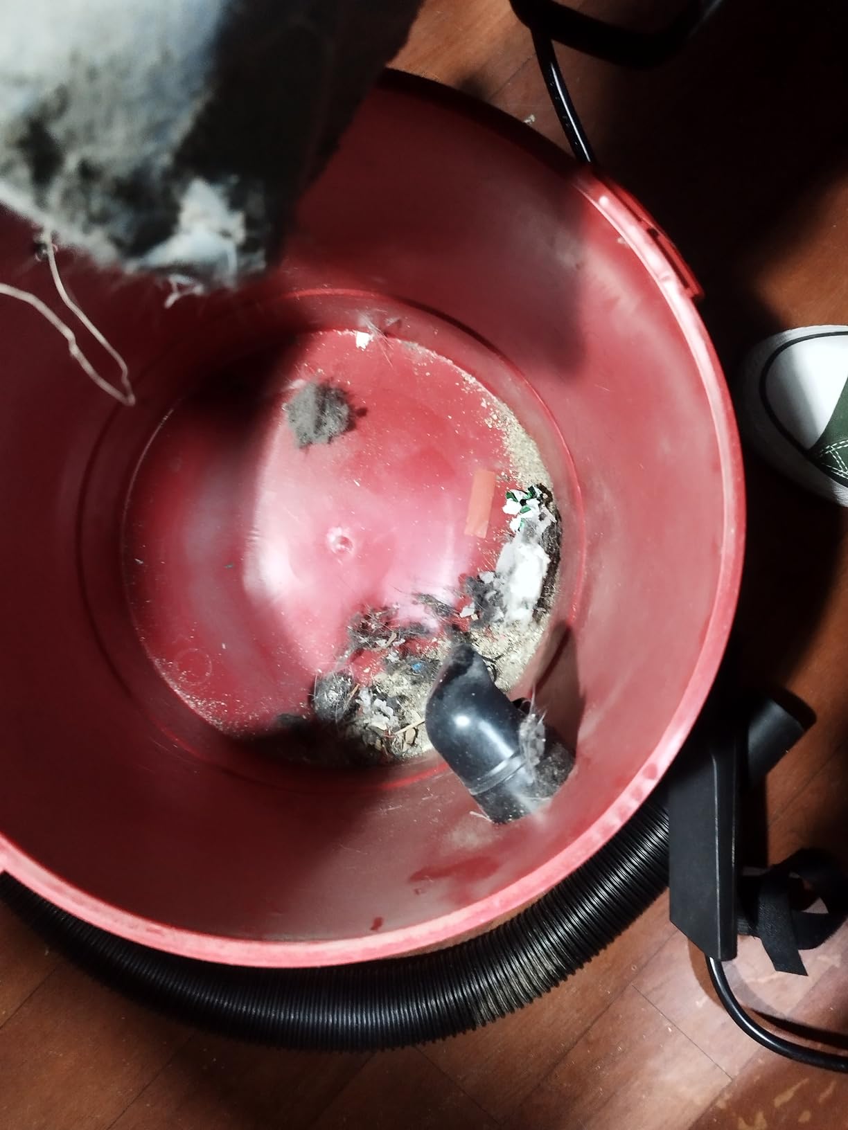 Vacmaster 2.5-Gallon* 2 Peak HP Wall Mountable Wet/Dry Vacuum – VOM205P 1101 Customer Review Vacmaster 2.5-Gallon* 2 Peak HP Wall Mountable Wet/Dry Vacuum – VOM205P 1101 - Customer Photo 2