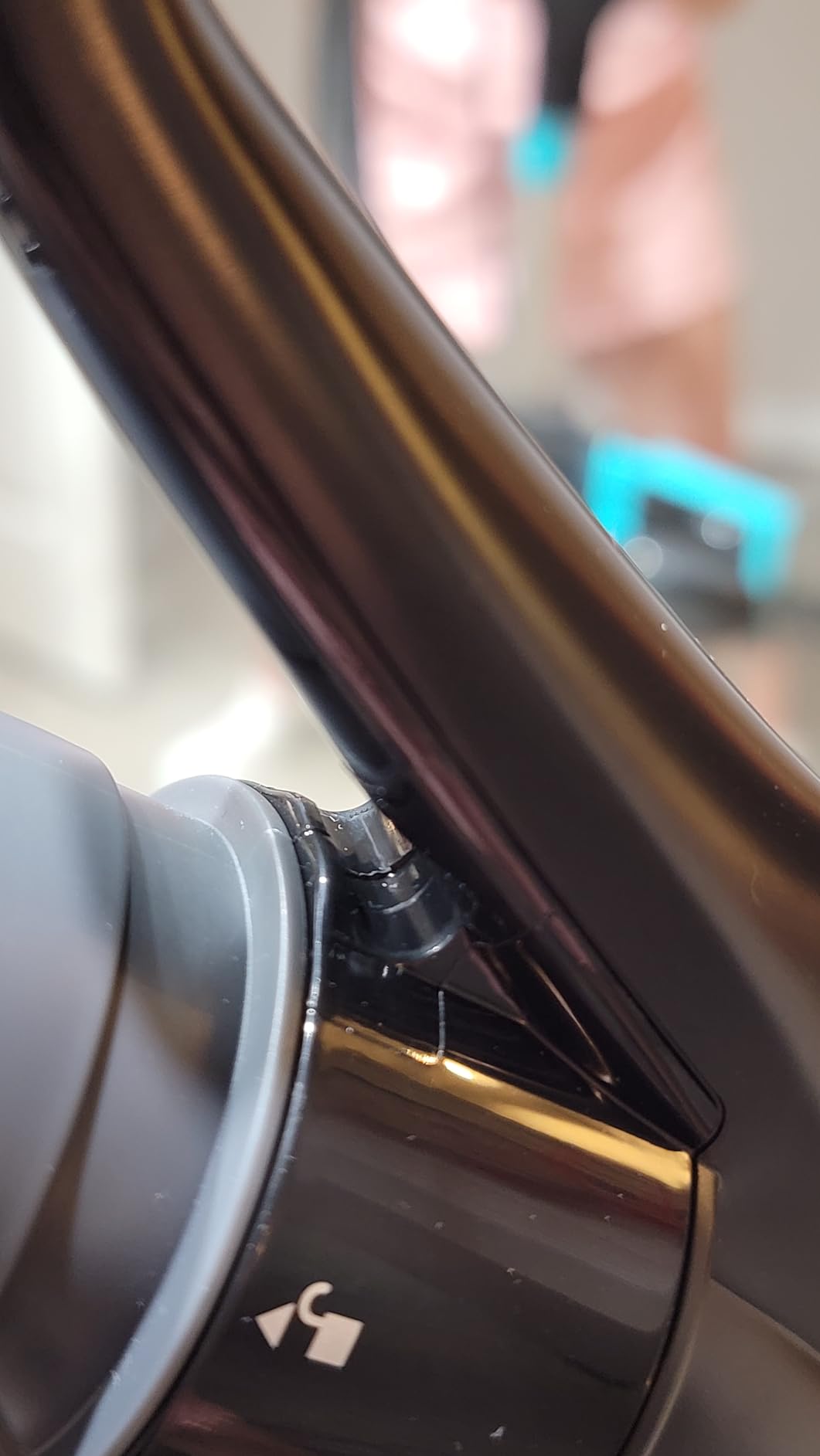 BISSELL 2998 MultiClean Allergen Lift-Off Pet Vacuum with HEPA Filter Sealed System, Lift-Off Portable Pod, LED Headlights, Specialized Pet Tools, Easy Empty Dirt Tank - Customer Photo 2