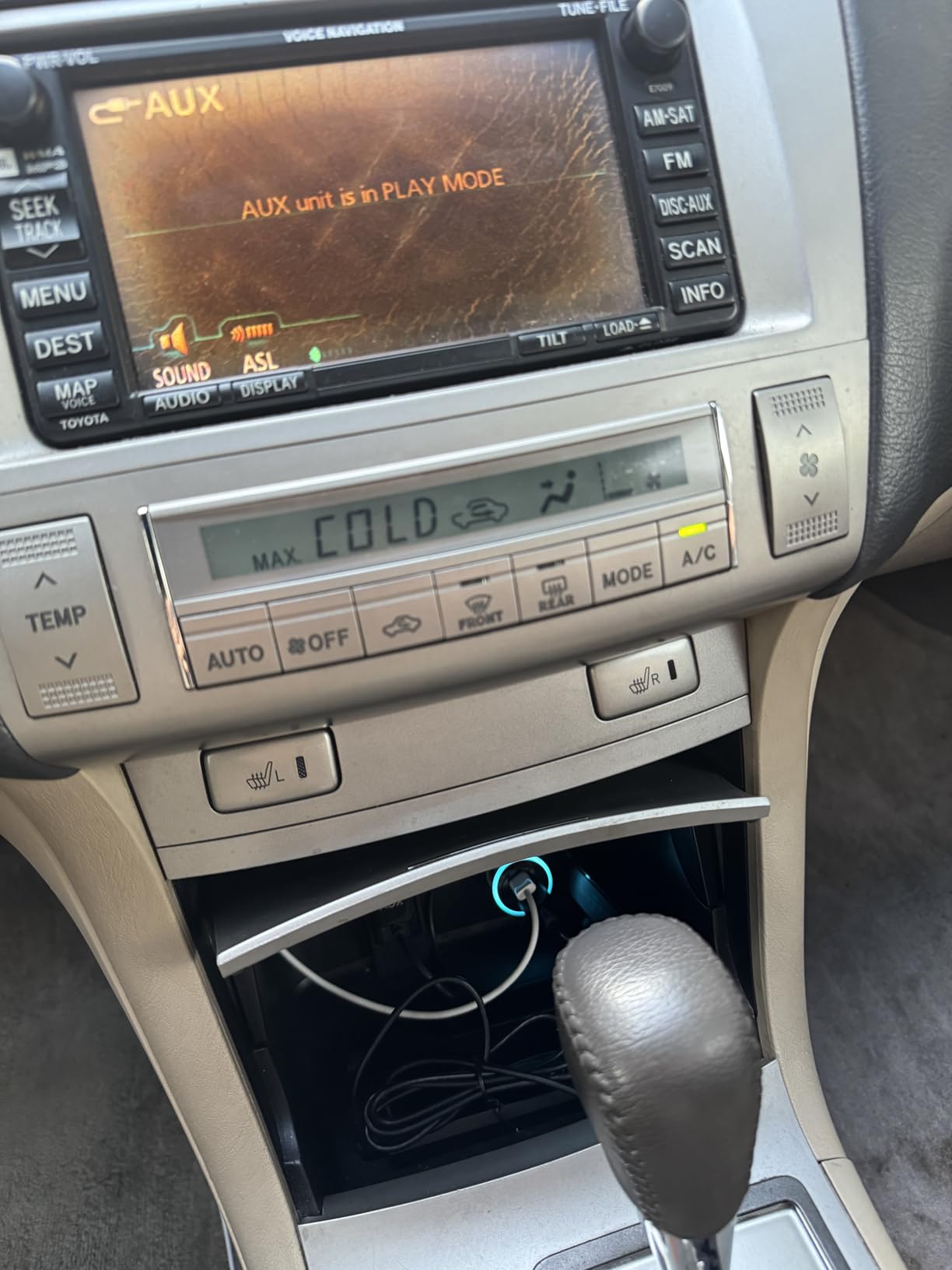 Neoteck Portable 3.5mm Headphone Amplifier with Bluetooth 5.0 Receiver, Two-Stage Gain Switch, 16-300 Ohm HiFi Earphone Amp, Aluminum Matte Surface - Customer Photo 1