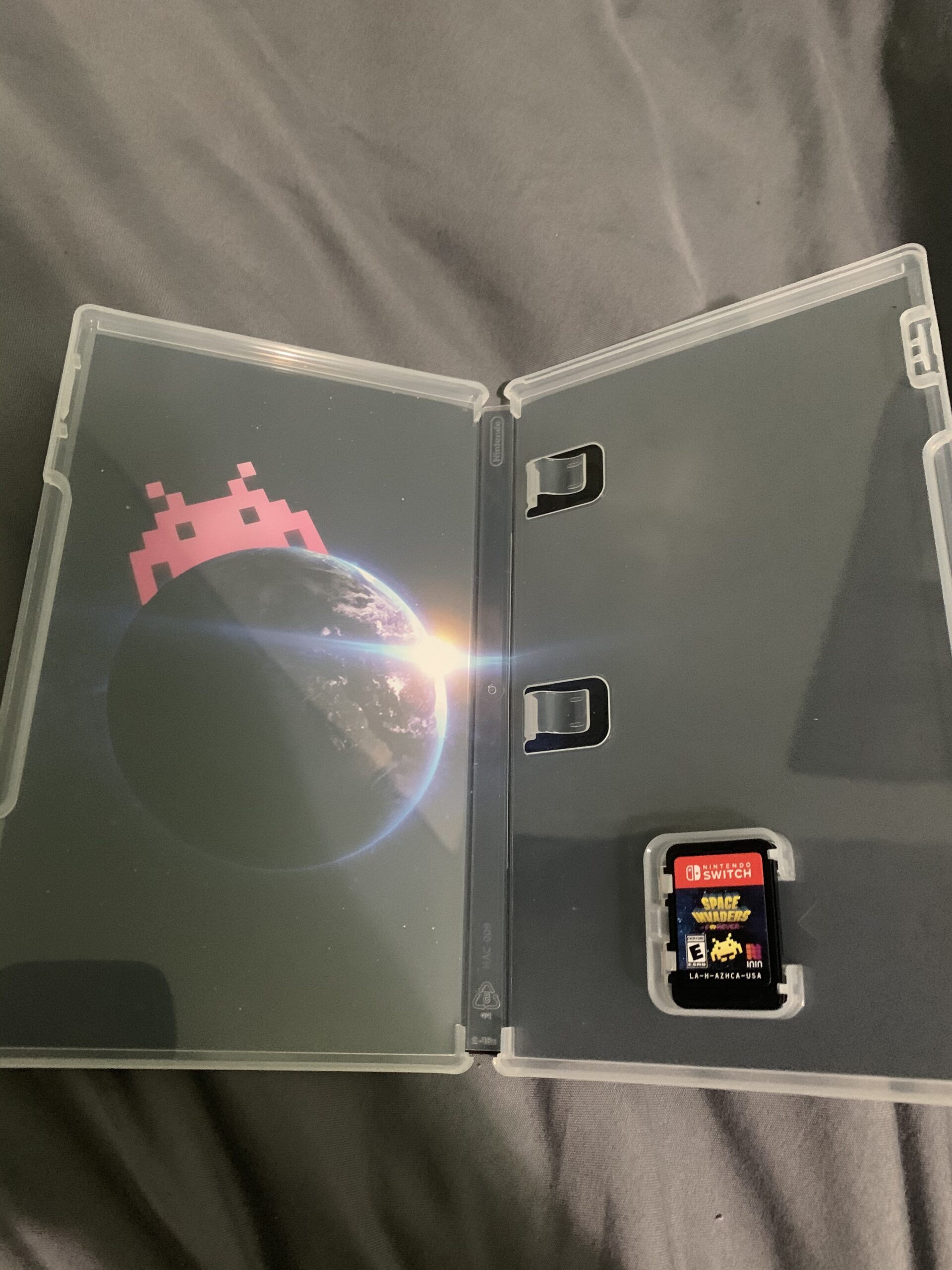 Space Invaders Forever - Nintendo Switch Edition - Customer Photo 1