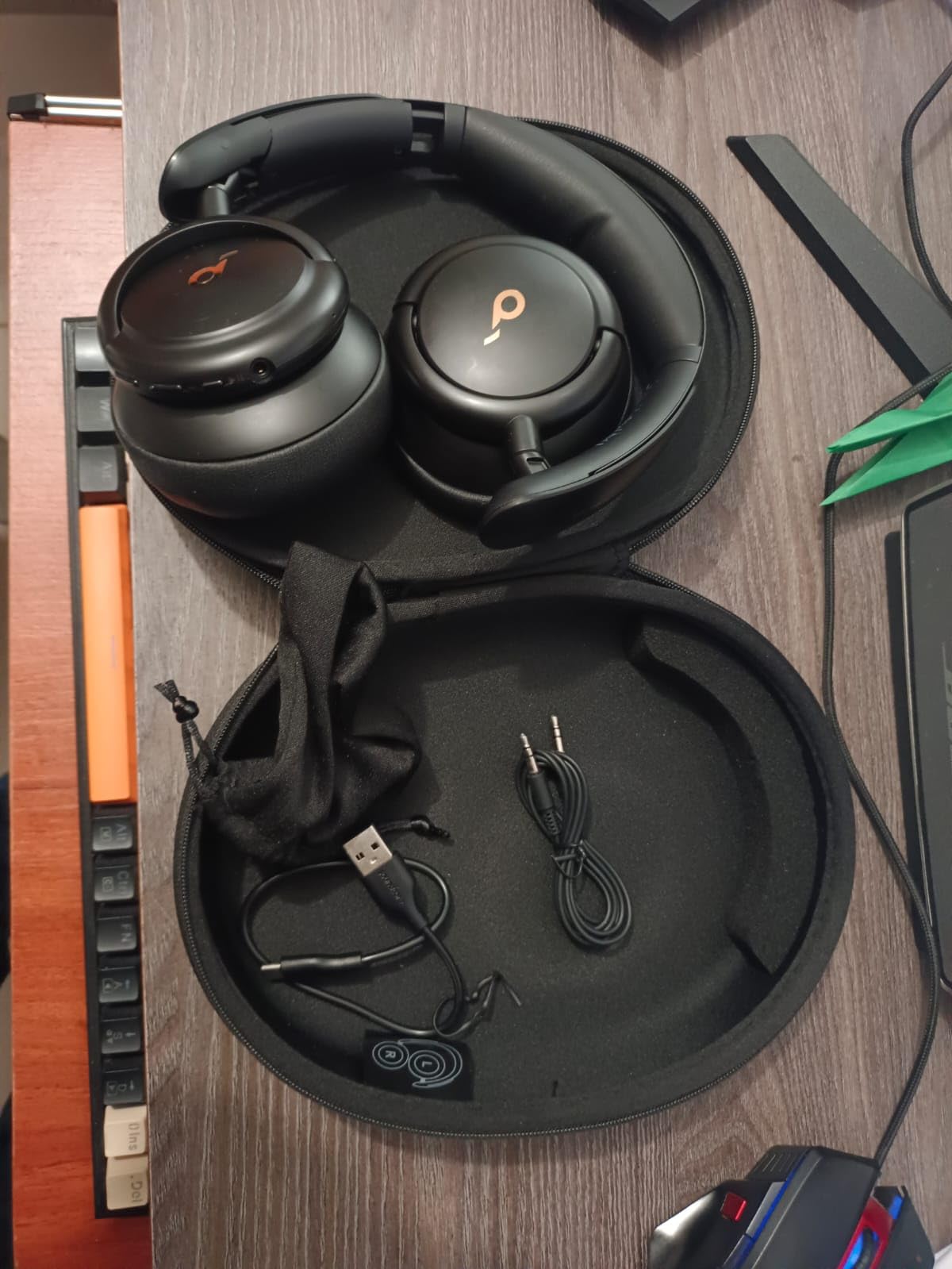 soundcore Life Q30 by Anker, Hybrid Active Noise Cancelling Headphones with Multiple Modes, Hi-Res Sound, Custom EQ via App, 50H Playtime, Comfortable Fit, Bluetooth, Multipoint Connection - Customer Photo 5