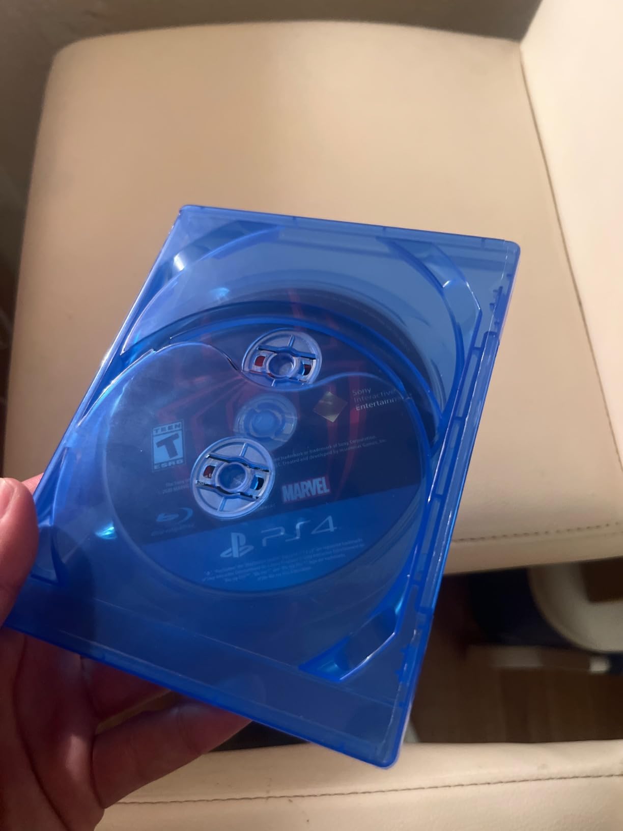 Marvel's Spider-Man: Miles Morales (PS4) Customer Review Marvel's Spider-Man: Miles Morales (PS4) - Customer Photo 2