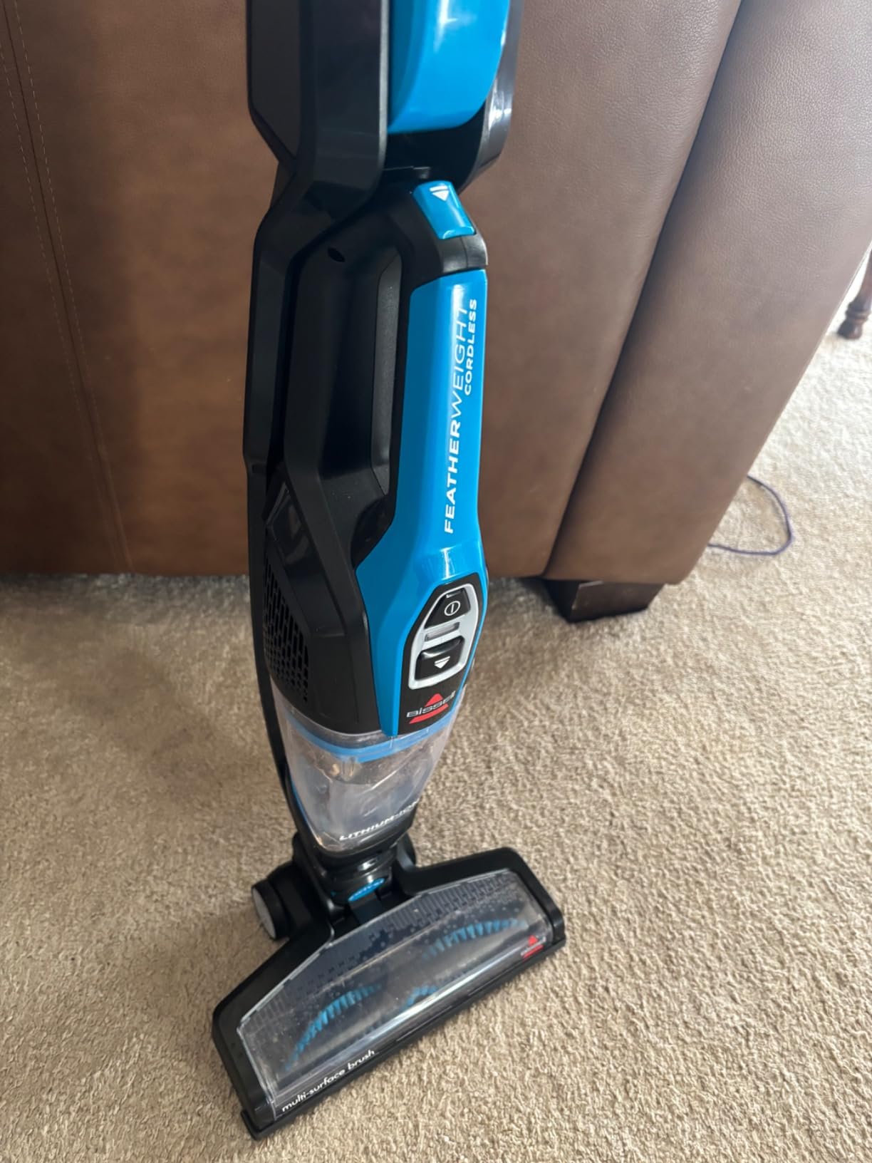 Bissell, 3061 Featherweight Cordless Stick Vacuum, Self-Standing, Electric Blue, Black customer photo 1